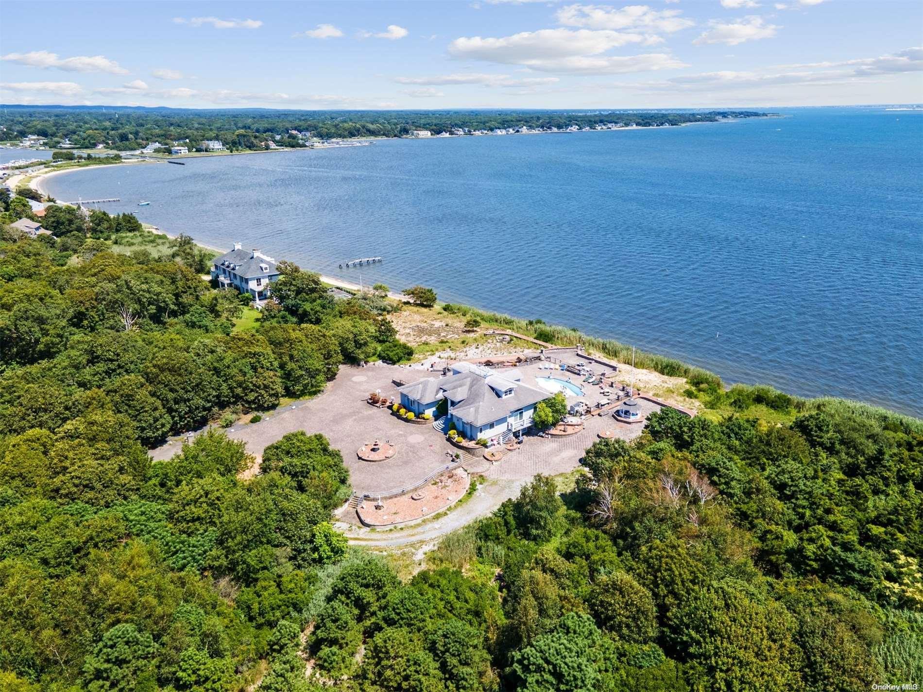 Single Family Old Neck  Suffolk County, NY 11934, MLS-L3571140-26