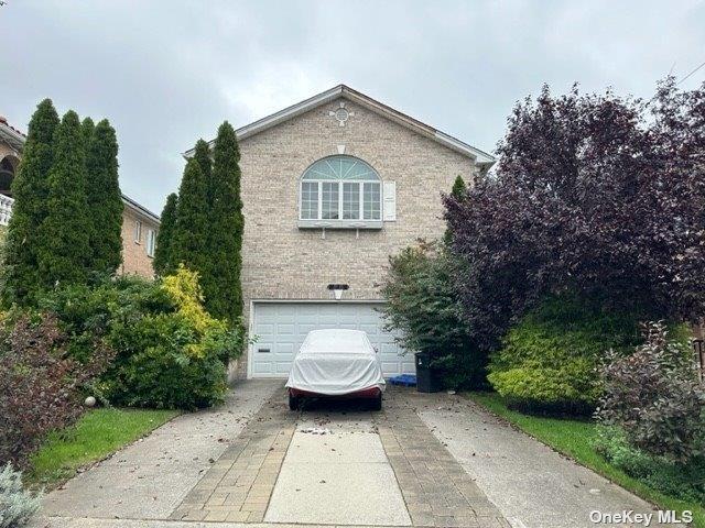 Single Family Powells Cove  Queens, NY 11357, MLS-L3571422-4