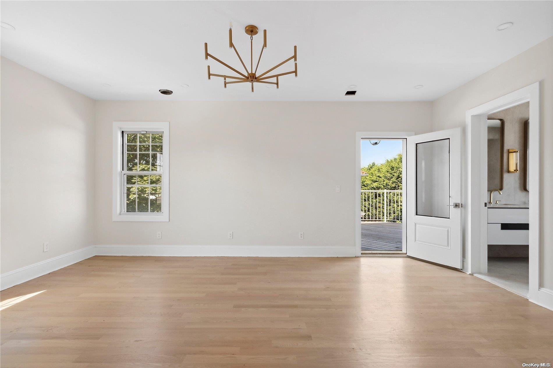 Single Family Beech  Nassau County, NY 11561, MLS-L3572239-15