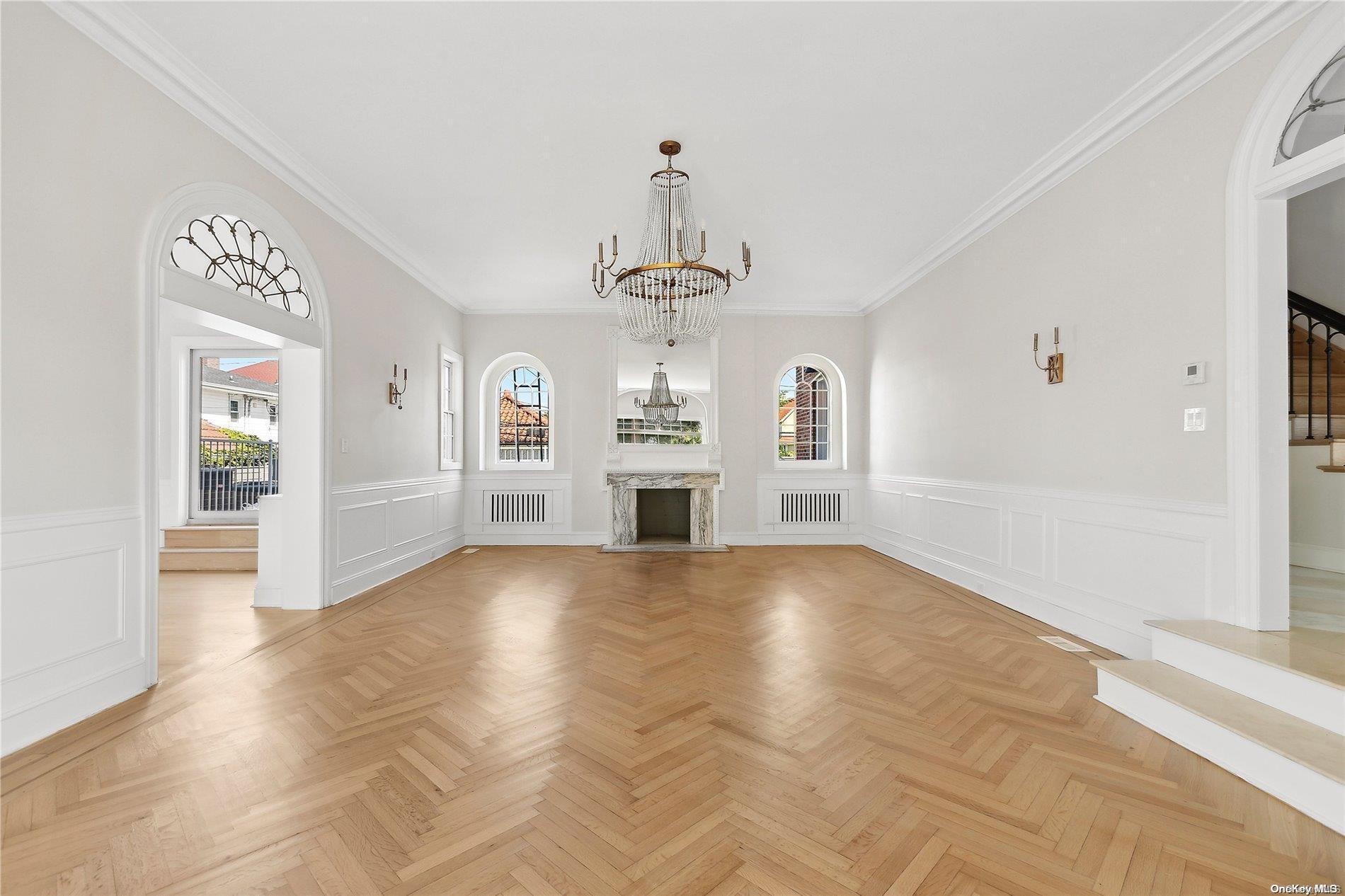 Single Family Beech  Nassau County, NY 11561, MLS-L3572239-5