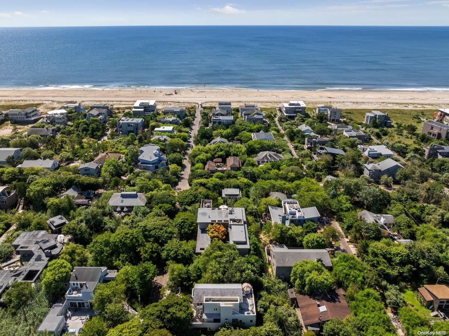 Single Family Broadway  Suffolk County, NY 11706, MLS-L3572618-31