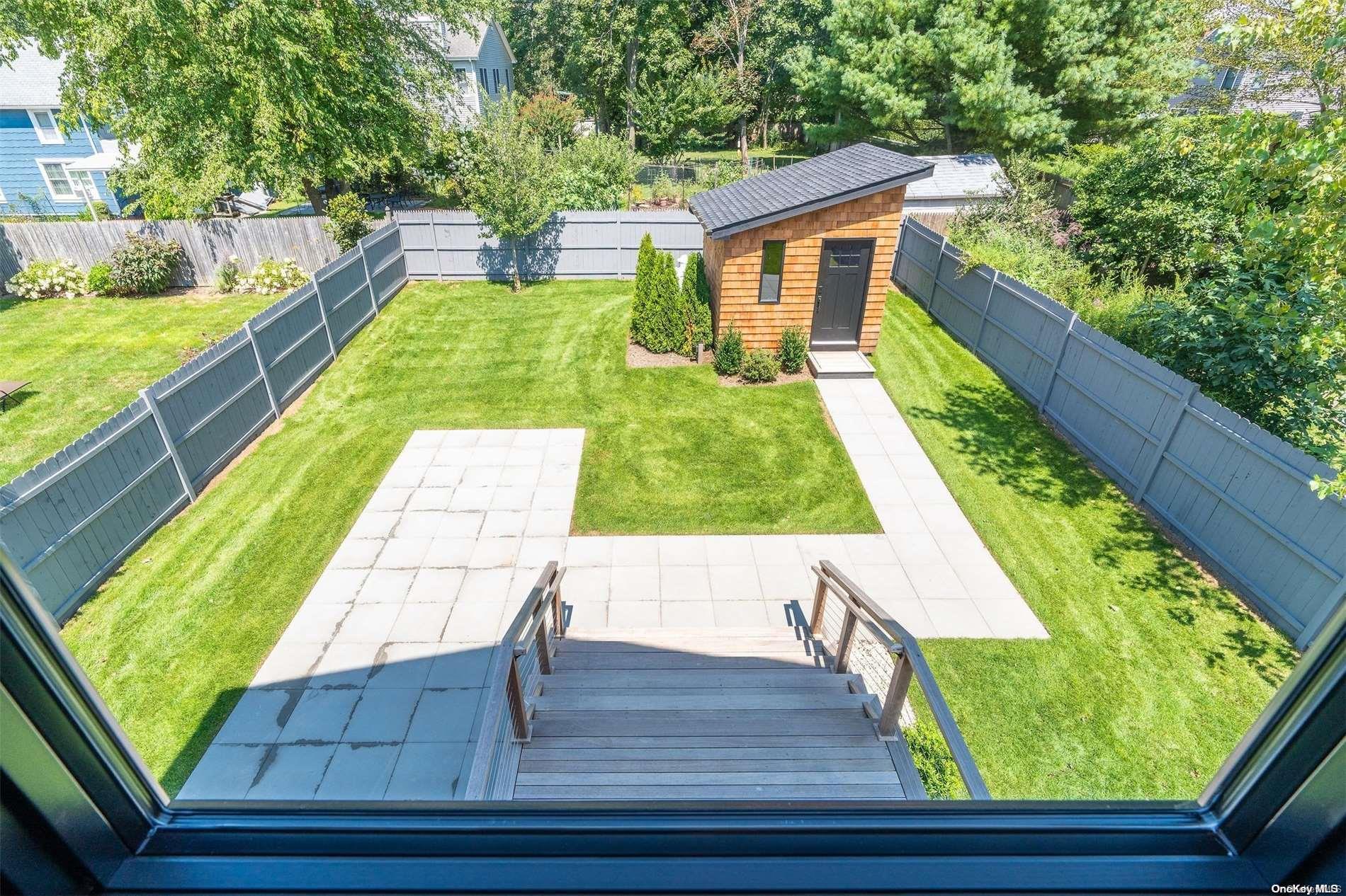 Single Family North  Suffolk County, NY 11944, MLS-L3572634-36
