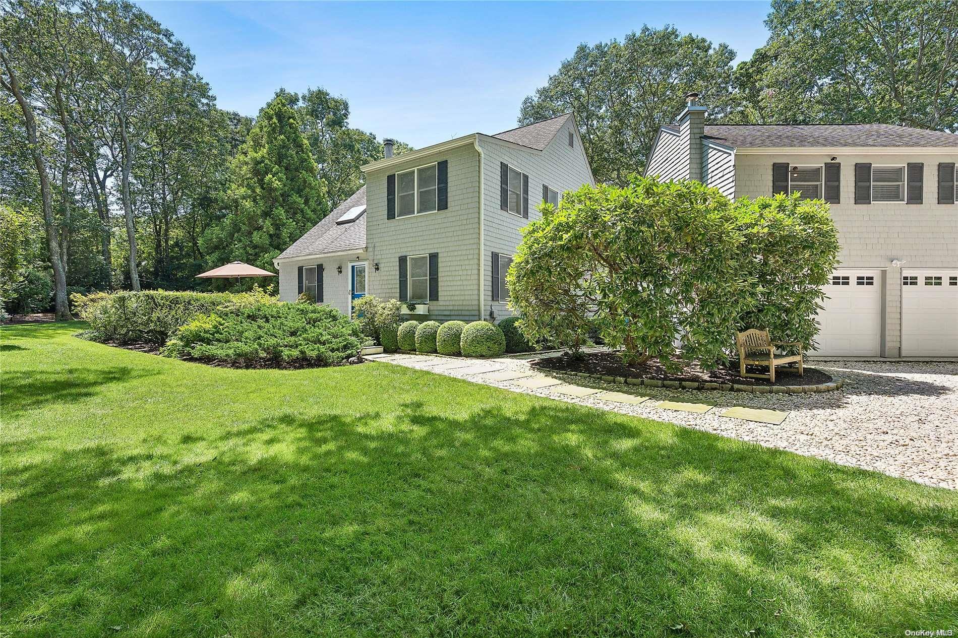 Single Family Seven Ponds Towd  Suffolk County, NY 11968, MLS-L3572705-2
