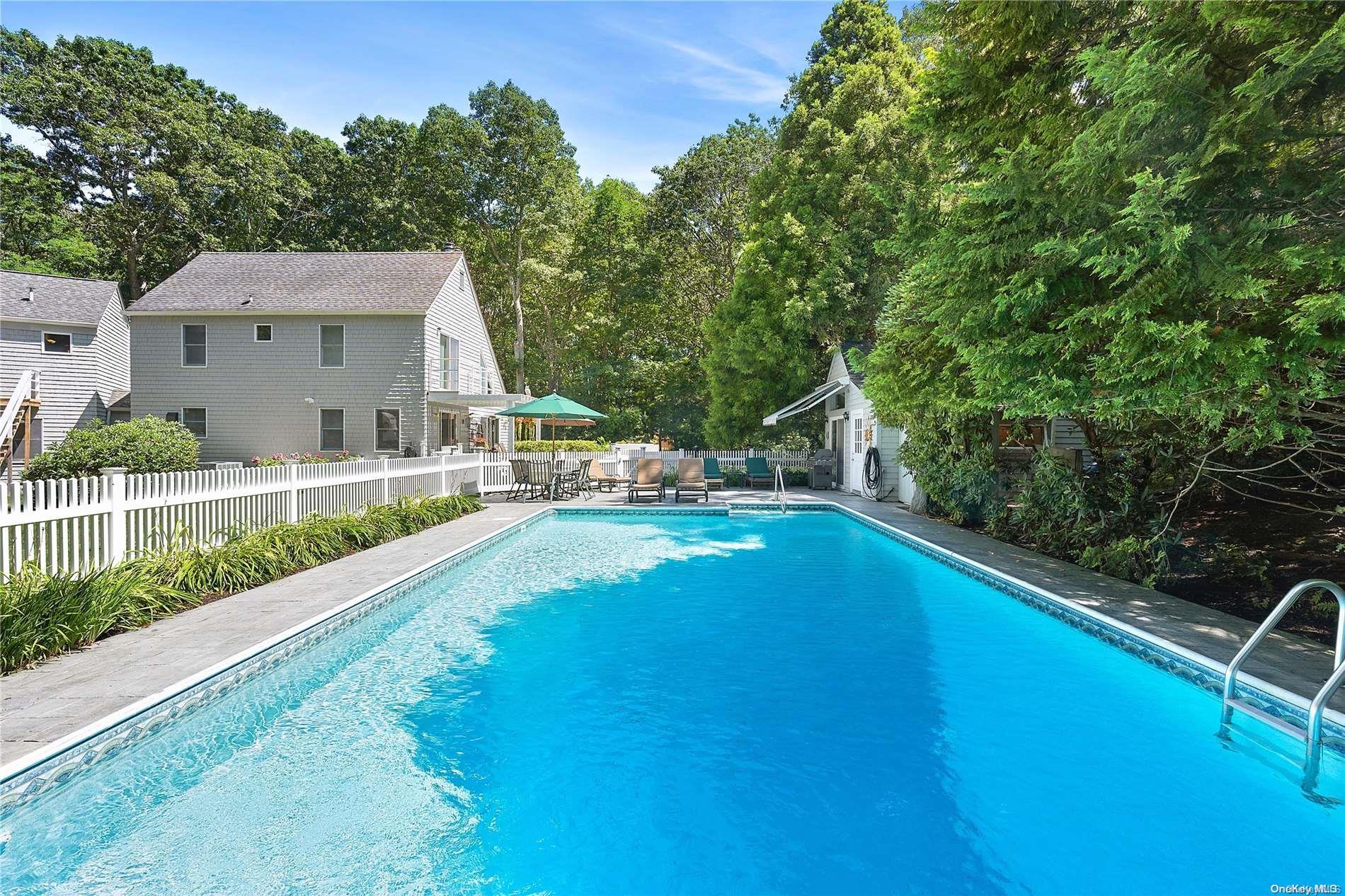Single Family Seven Ponds Towd  Suffolk County, NY 11968, MLS-L3572705-3