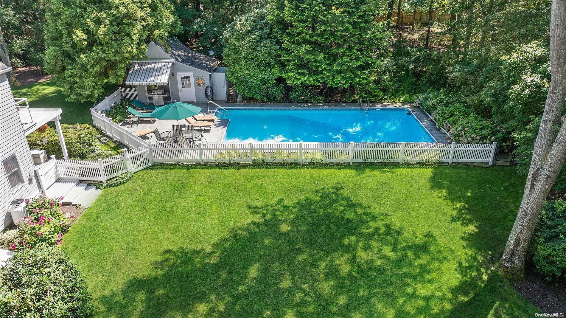 Single Family Seven Ponds Towd  Suffolk County, NY 11968, MLS-L3572705-5
