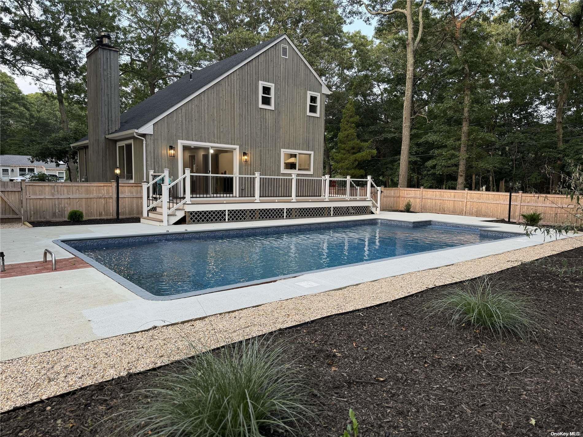 Single Family Gardiner  Suffolk County, NY 11937, MLS-L3572948-2