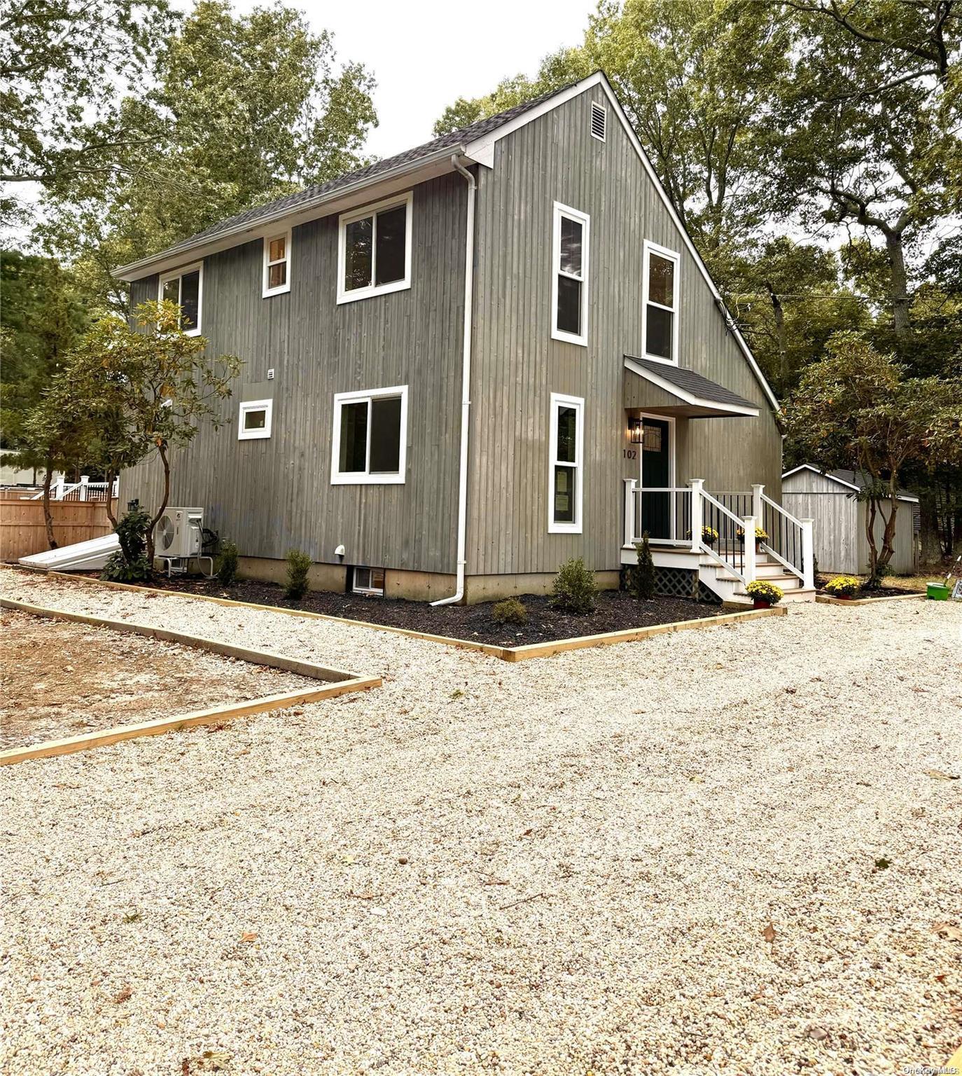 Single Family Gardiner  Suffolk County, NY 11937, MLS-L3572948-22