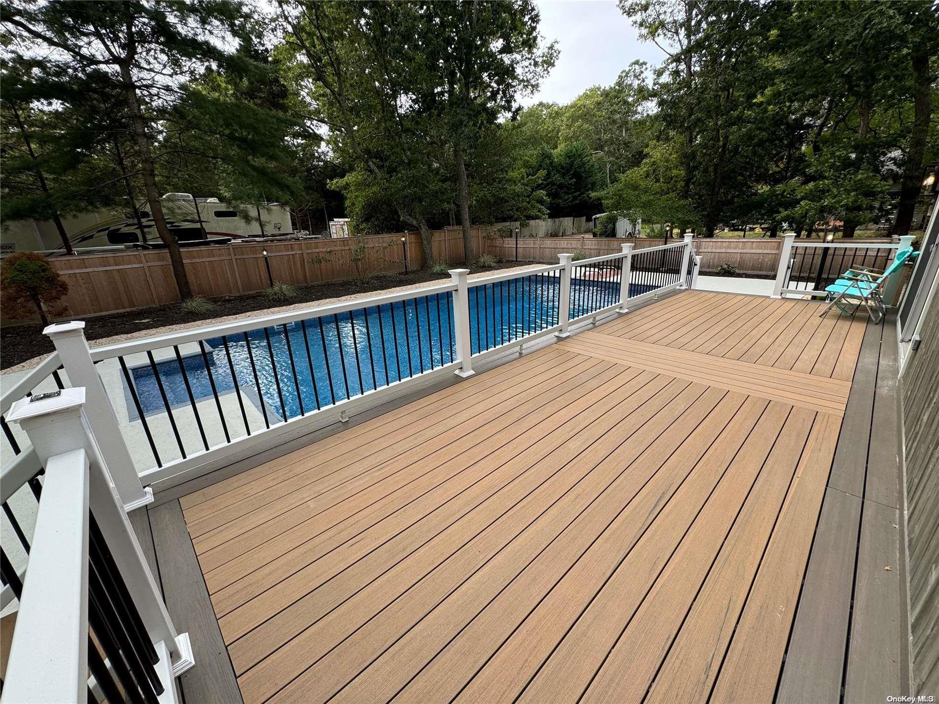 Single Family Gardiner  Suffolk County, NY 11937, MLS-L3572948-3