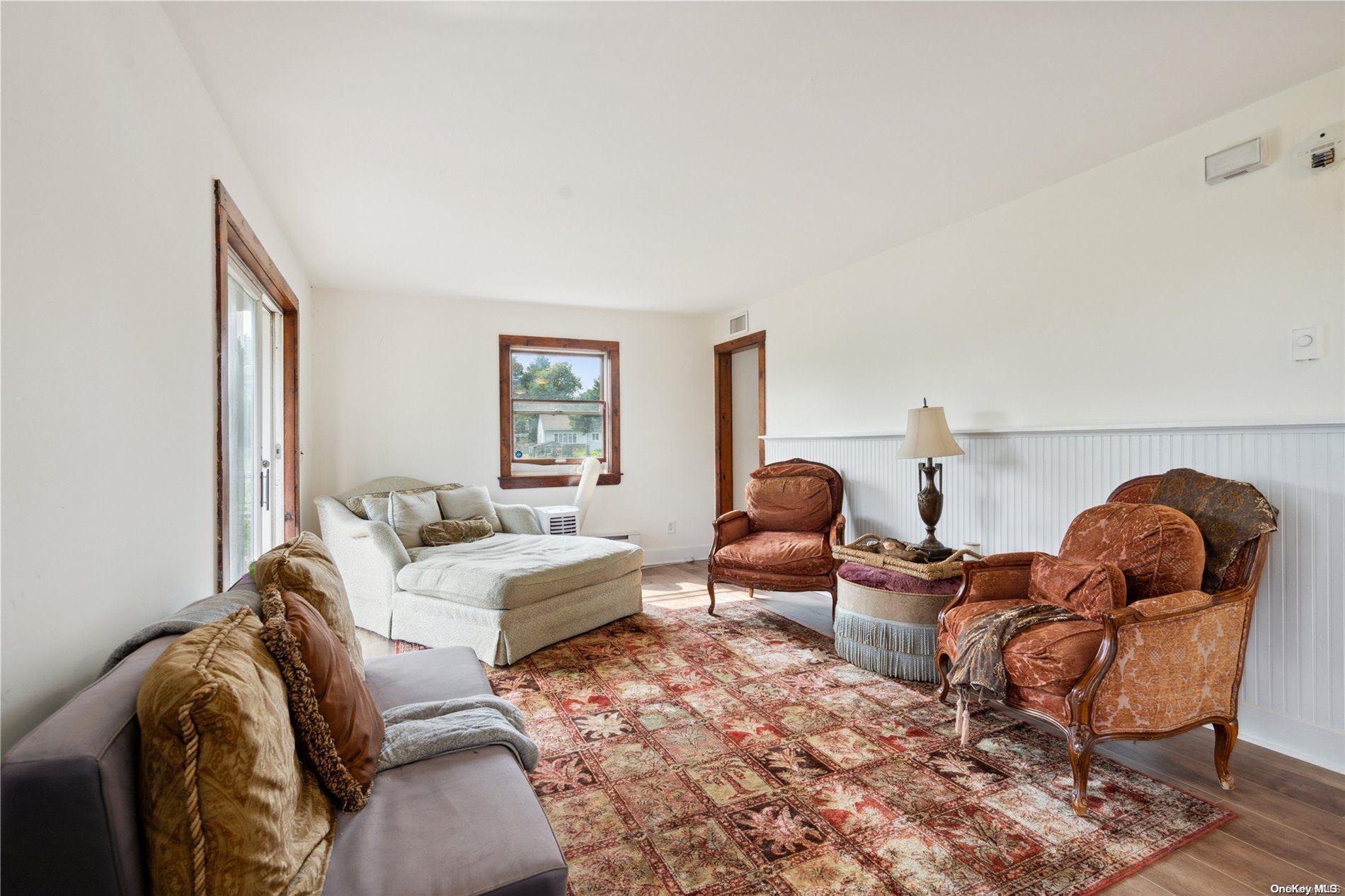 Single Family Enoch  Suffolk County, NY 11701, MLS-L3573536-11