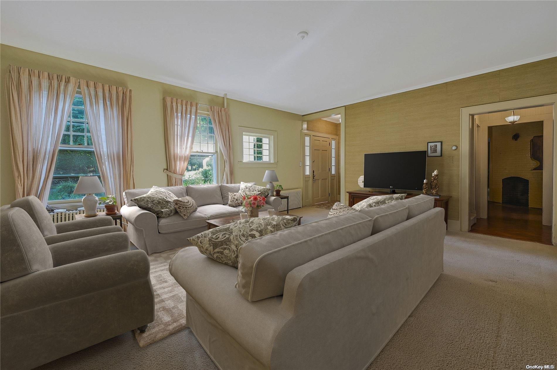 Single Family Munn  Suffolk County, NY 11957, MLS-L3573568-12