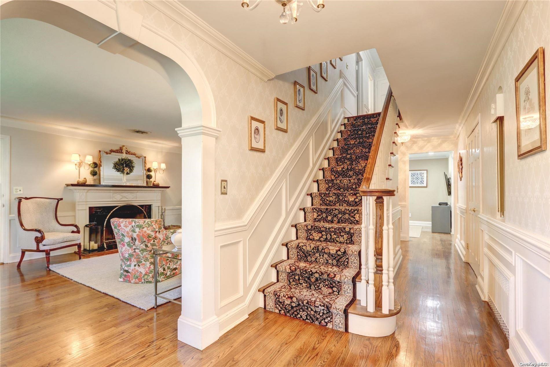 Single Family Roxen  Nassau County, NY 11570, MLS-L3573630-3