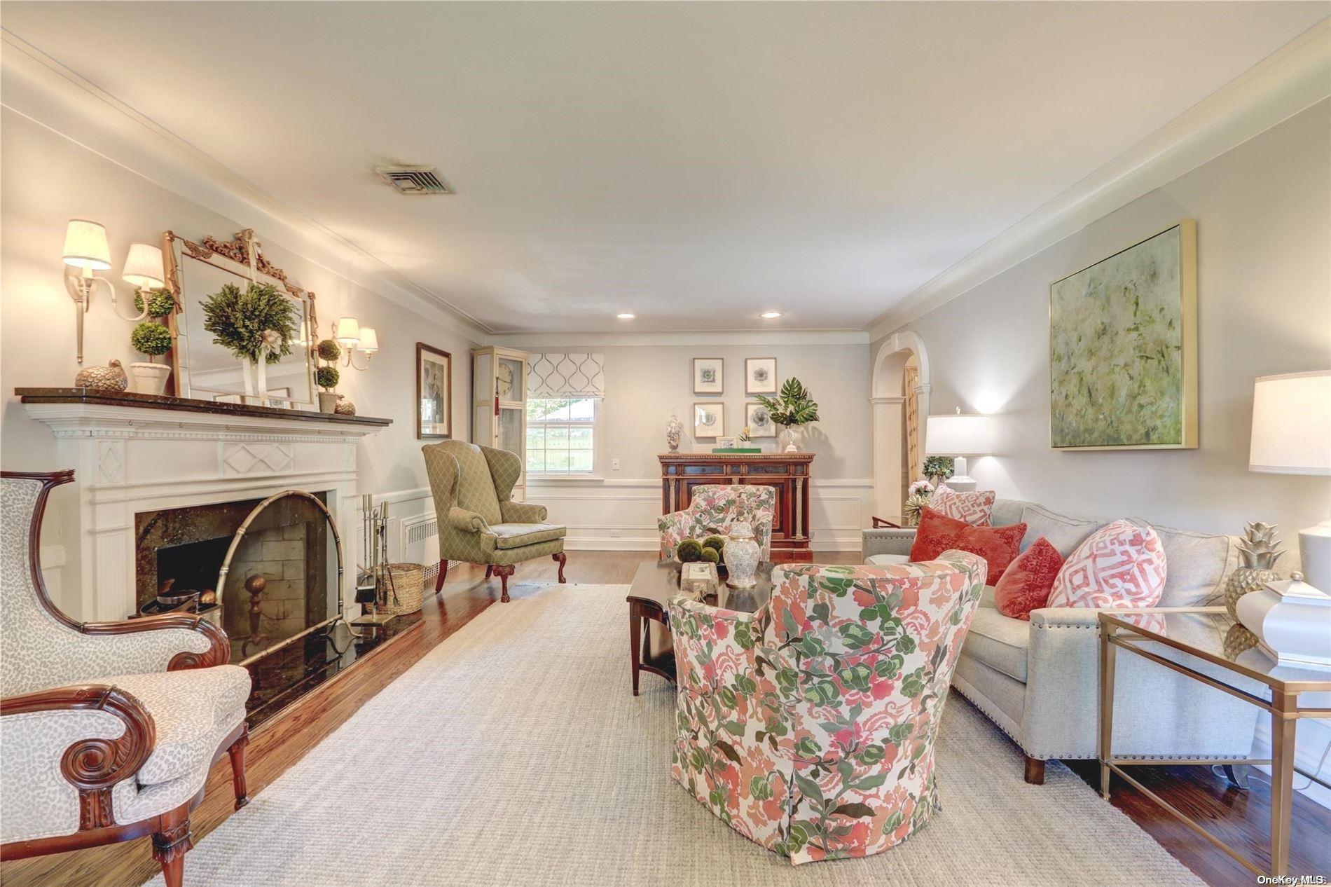 Single Family Roxen  Nassau County, NY 11570, MLS-L3573630-6