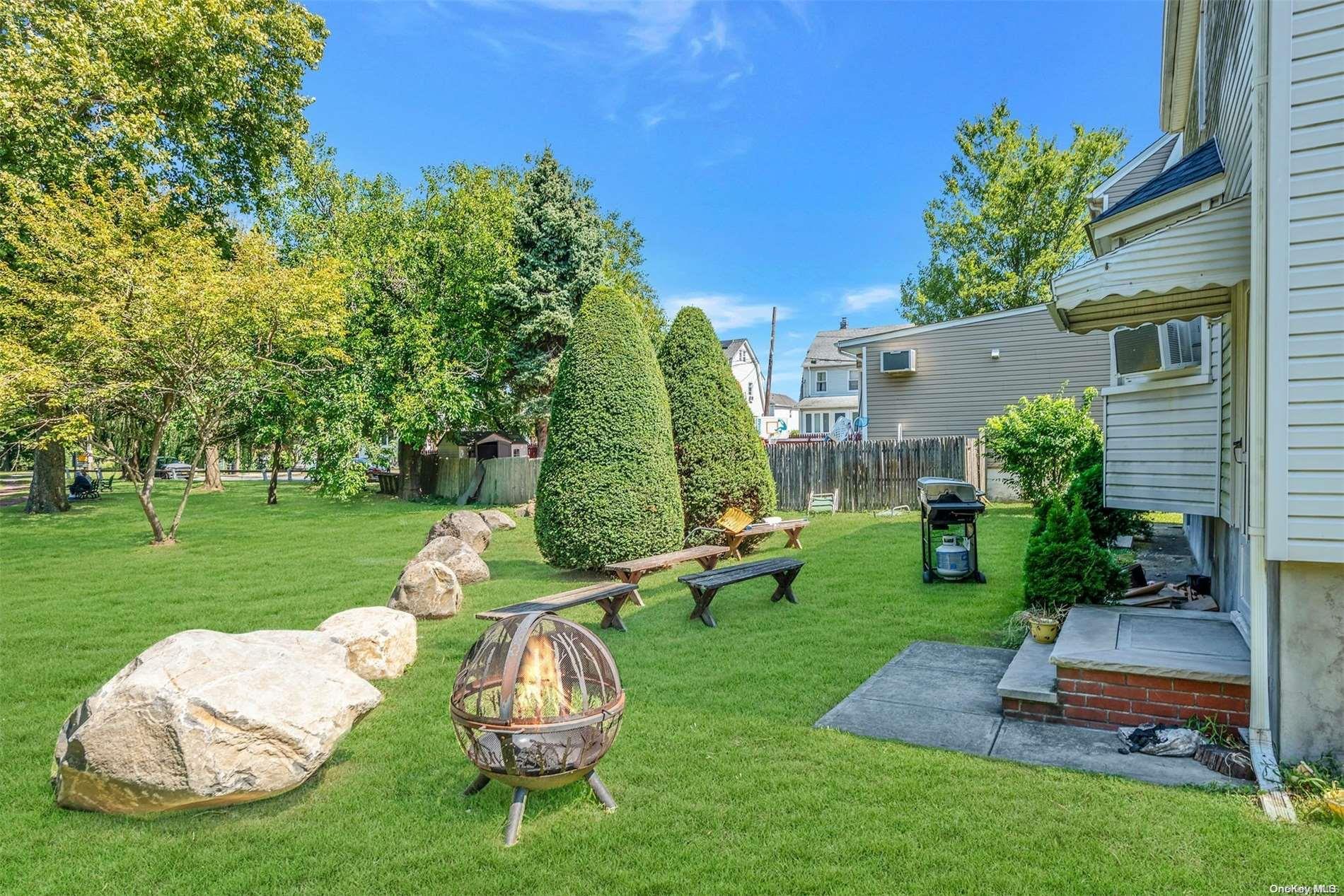 Single Family Roosevelt  Nassau County, NY 11581, MLS-L3573658-5