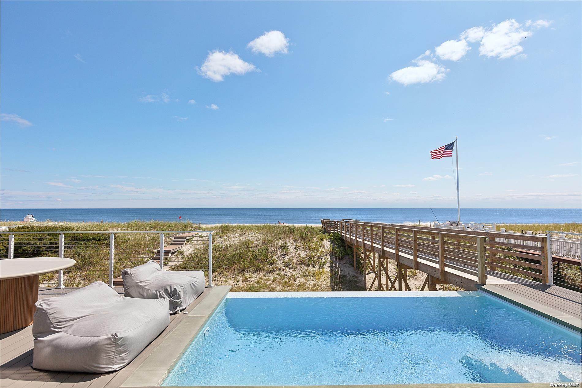 Single Family Dune  Suffolk County, NY 11978, MLS-L3574088-3