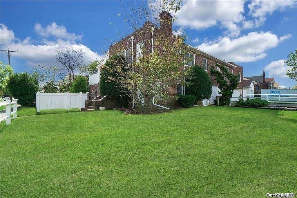 Single Family Roosevelt  Nassau County, NY 11561, MLS-L3574202-2