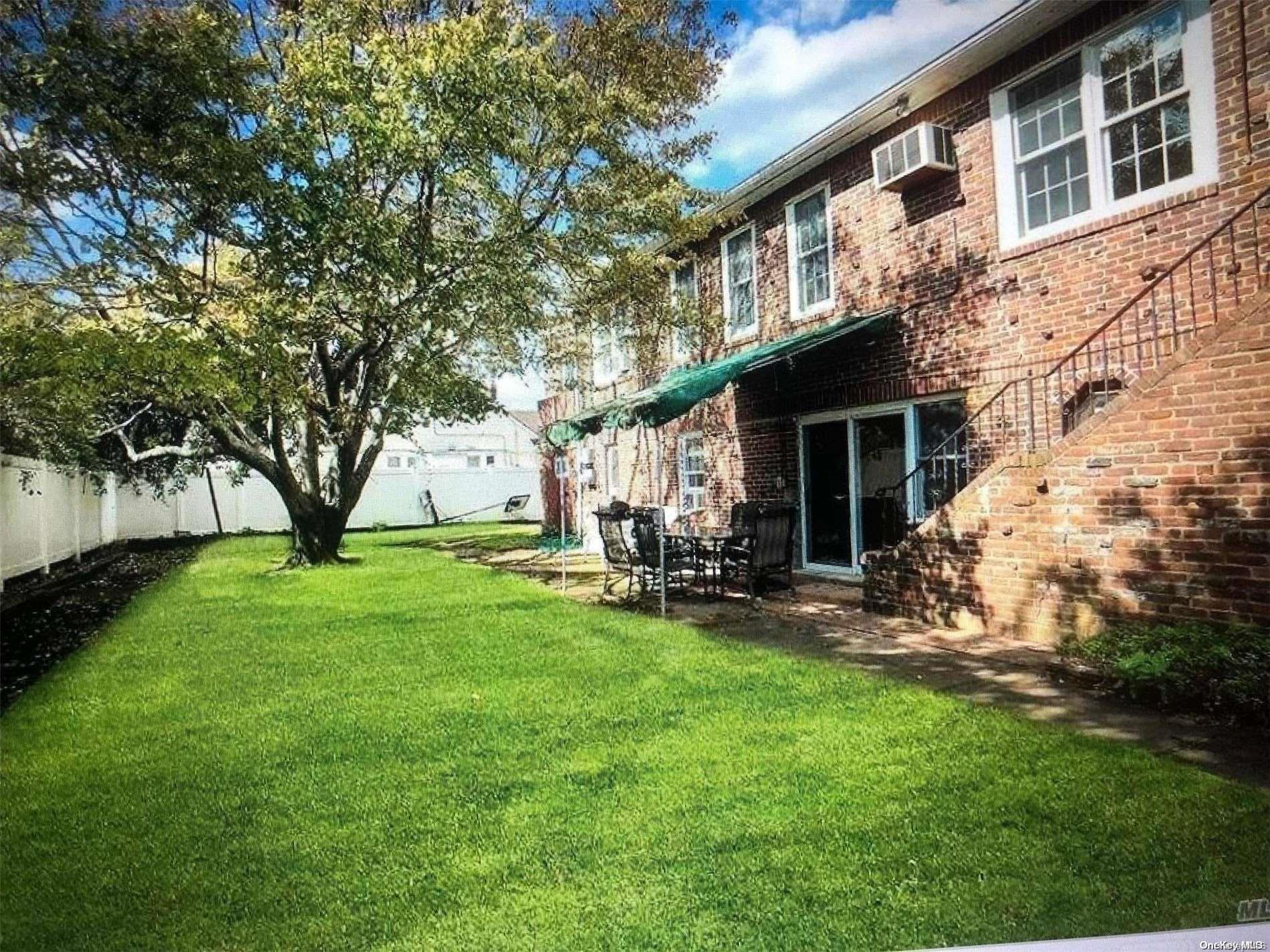 Single Family Roosevelt  Nassau County, NY 11561, MLS-L3574202-24