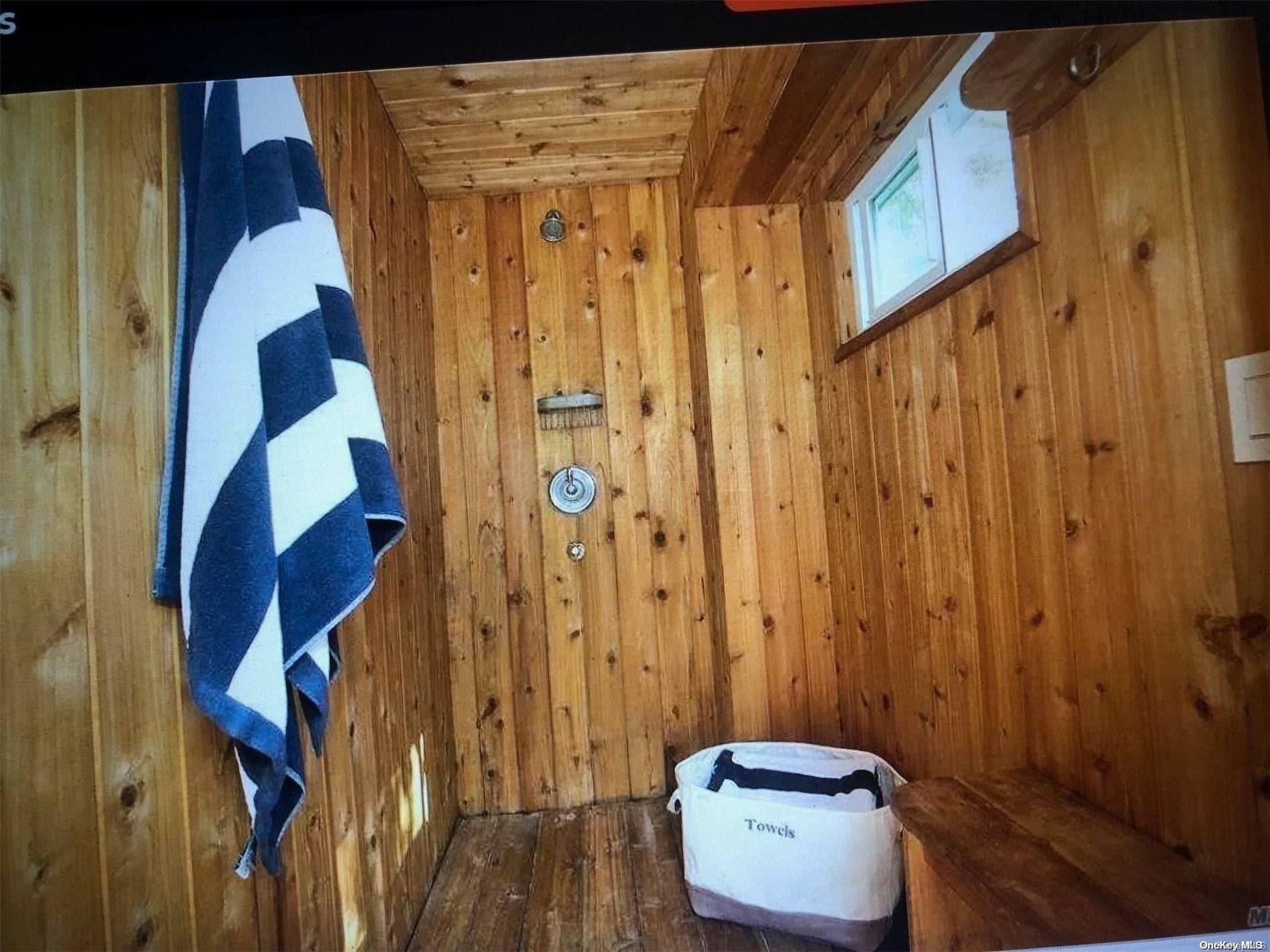 Single Family Roosevelt  Nassau County, NY 11561, MLS-L3574202-26