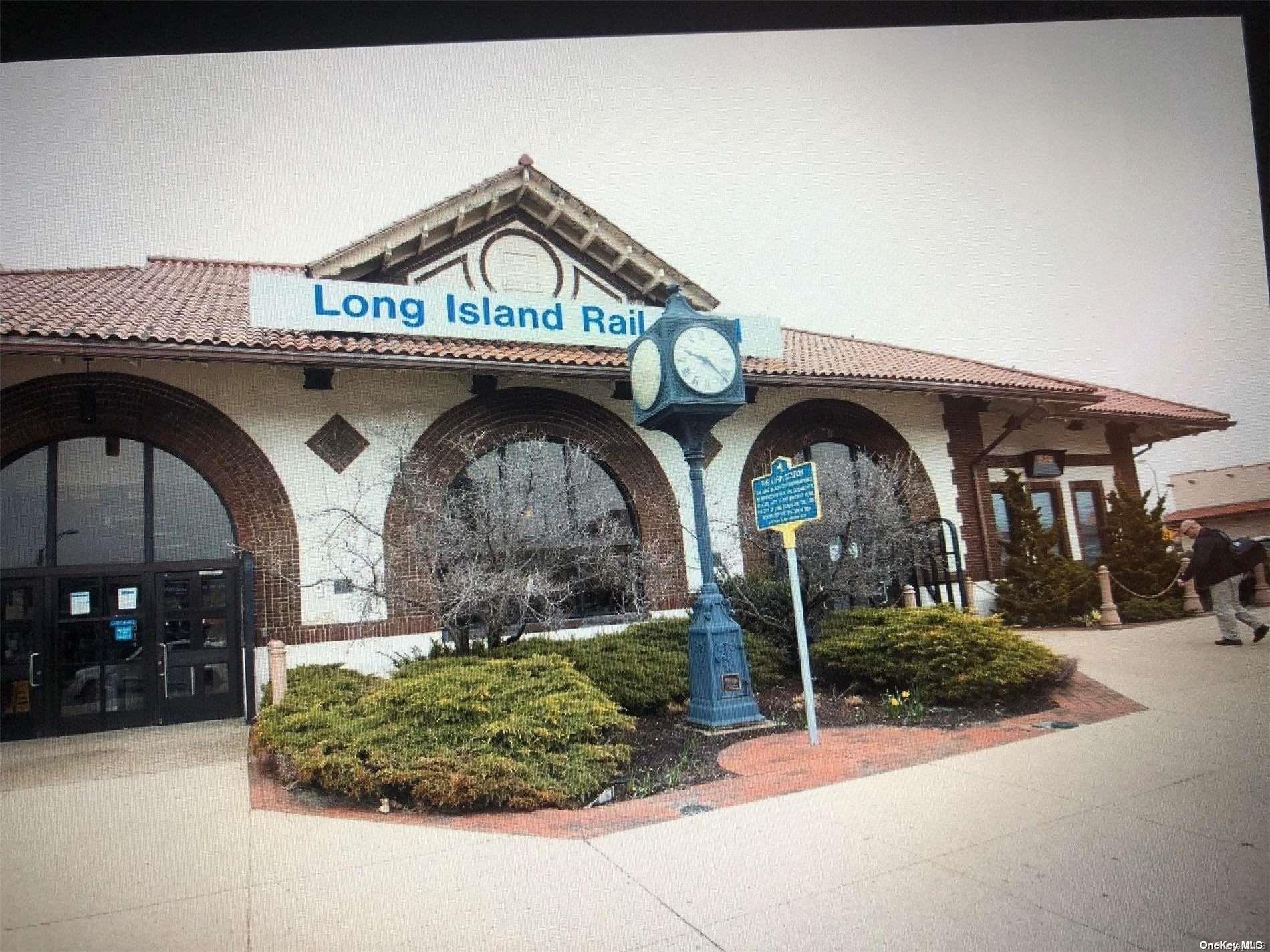 Single Family Roosevelt  Nassau County, NY 11561, MLS-L3574202-27