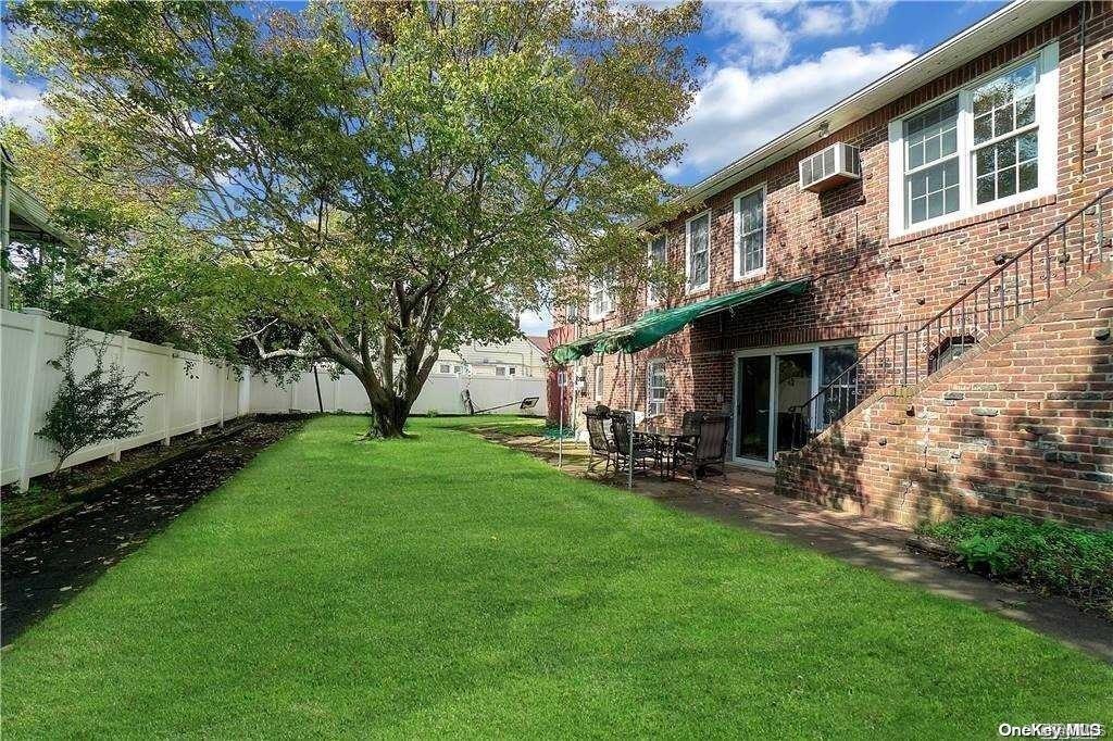 Single Family Roosevelt  Nassau County, NY 11561, MLS-L3574202-3
