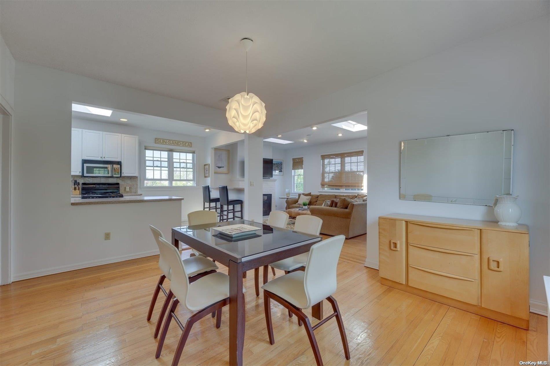 Single Family Roosevelt  Nassau County, NY 11561, MLS-L3574202-7