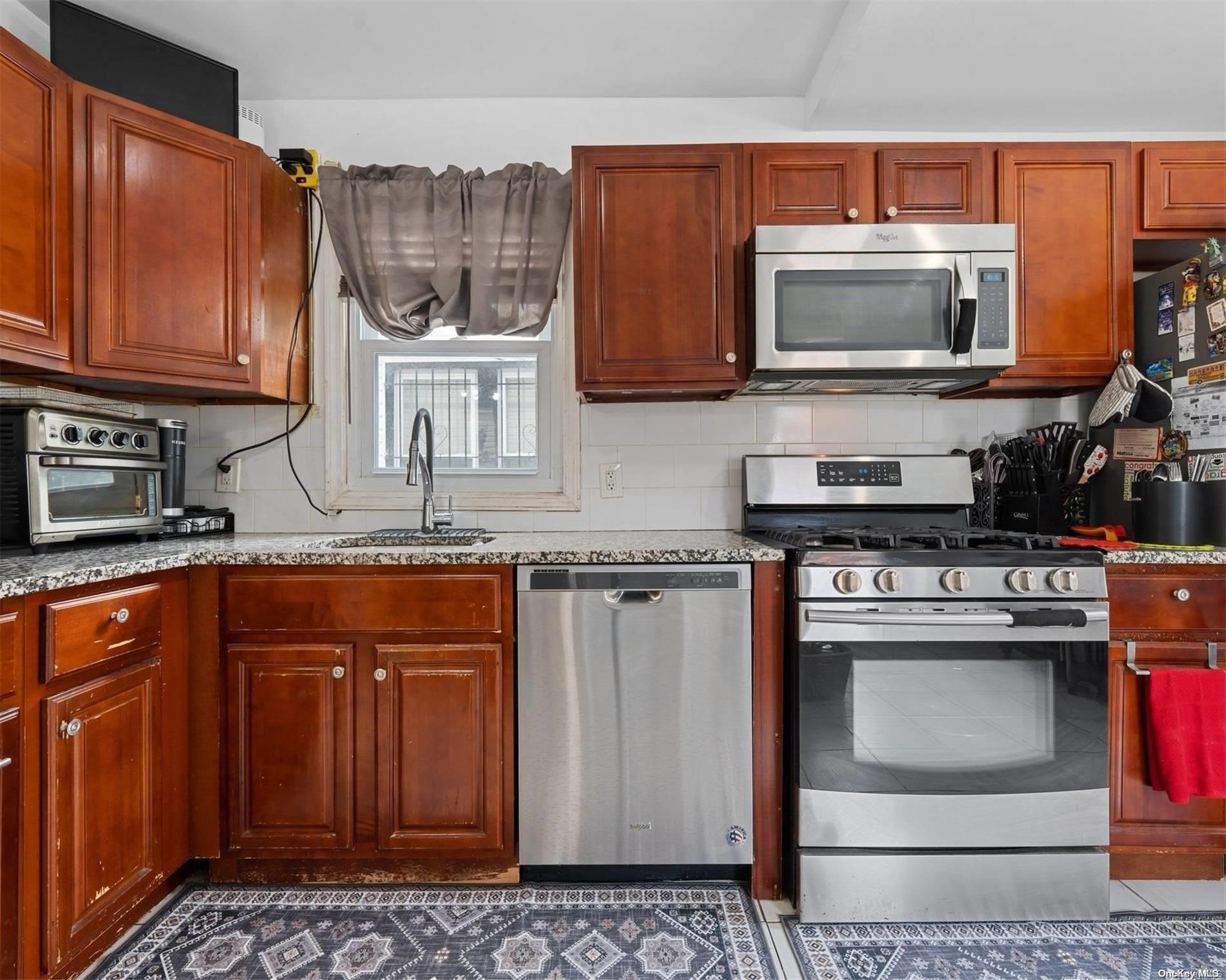 Single Family 203  Queens, NY 11412, MLS-L3574504-3