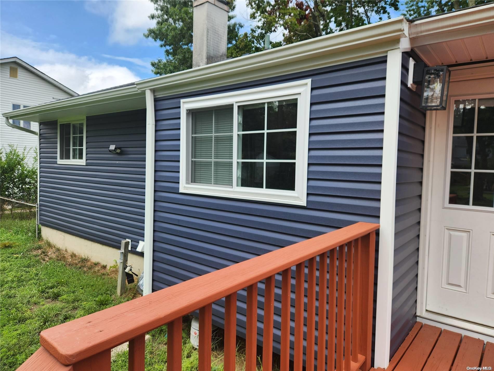 Single Family Codman  Suffolk County, NY 11717, MLS-L3574854-18