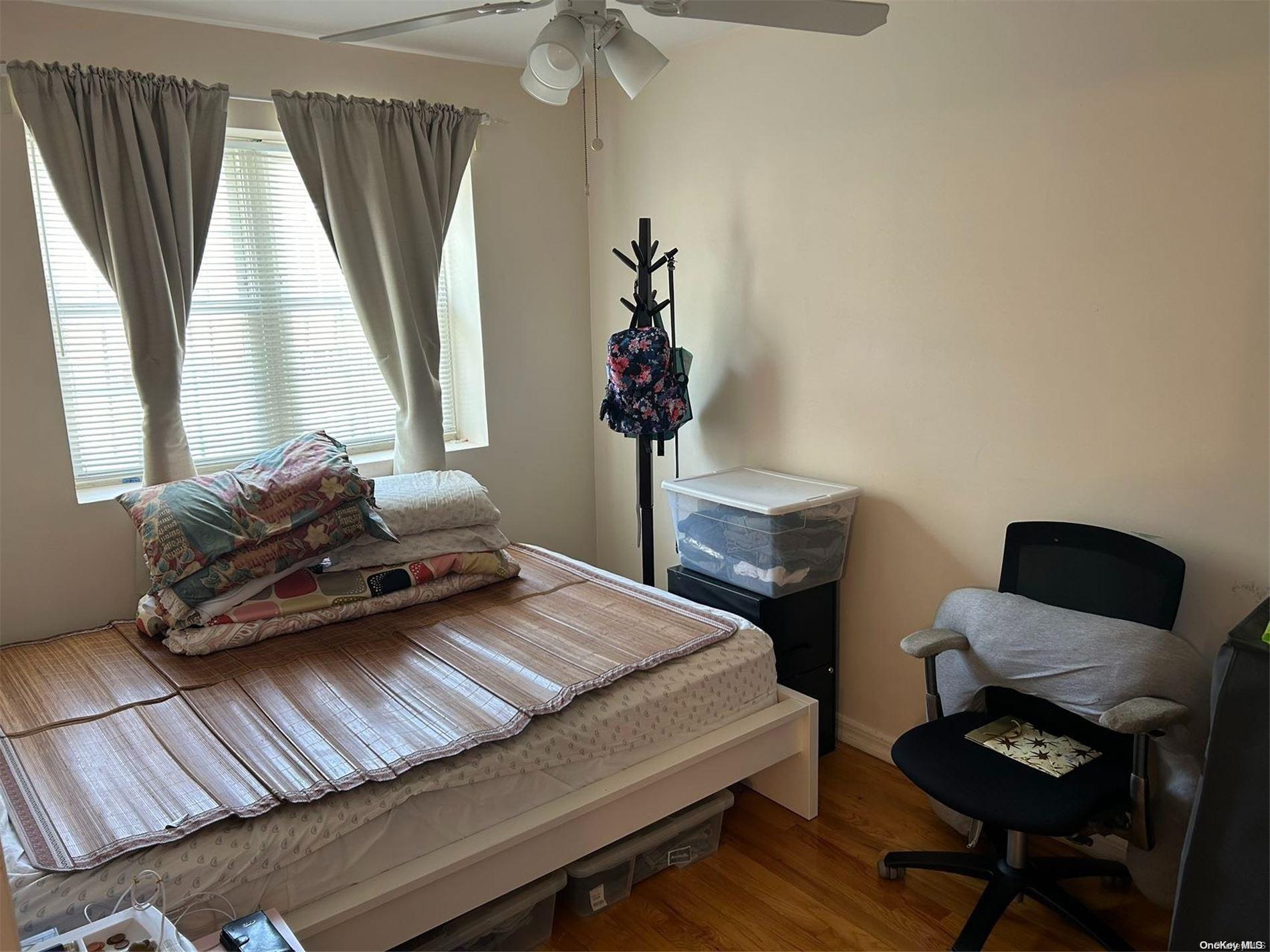 Single Family 107  Queens, NY 11368, MLS-L3575023-4