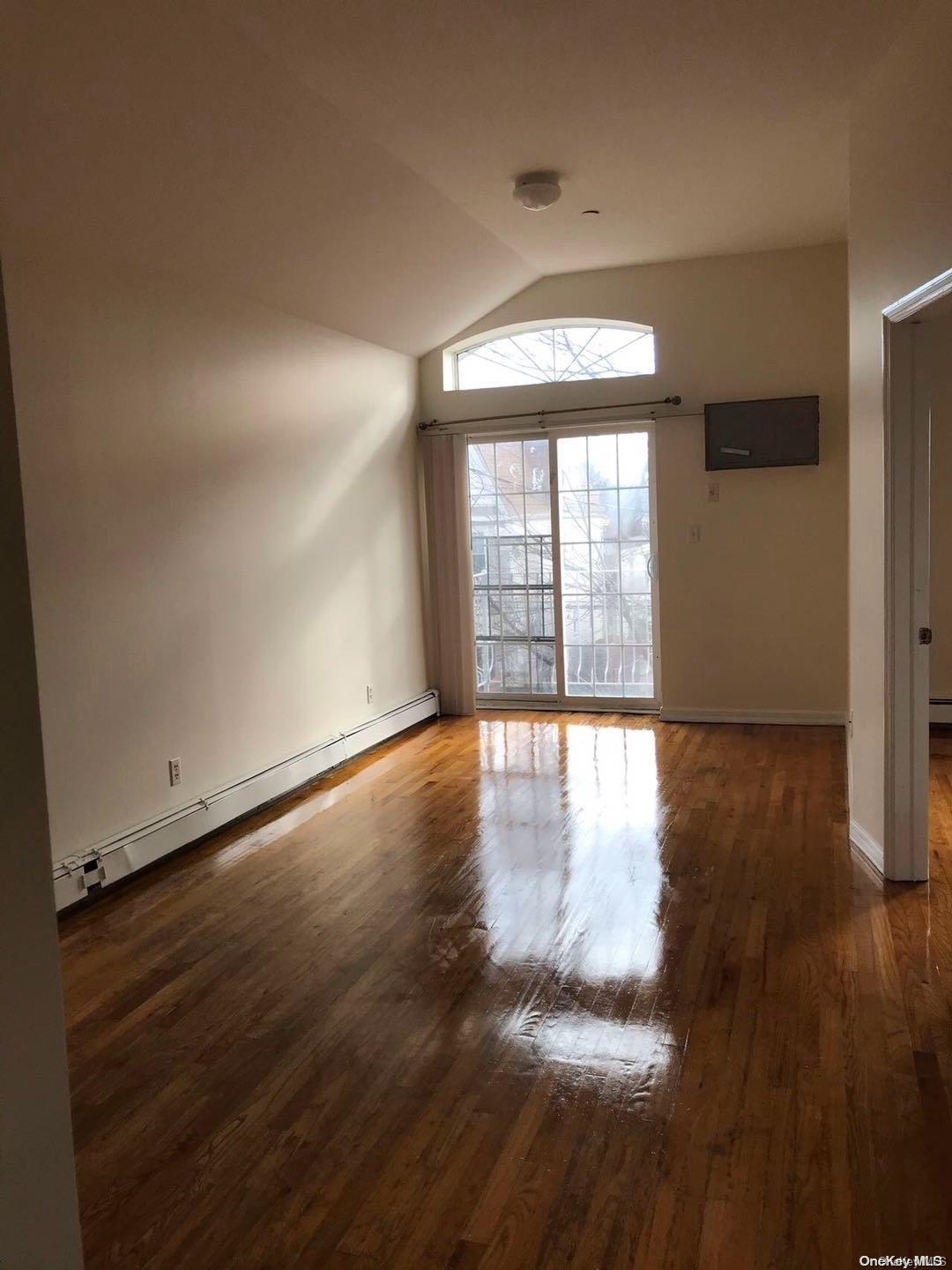 Single Family 107  Queens, NY 11368, MLS-L3575023-5