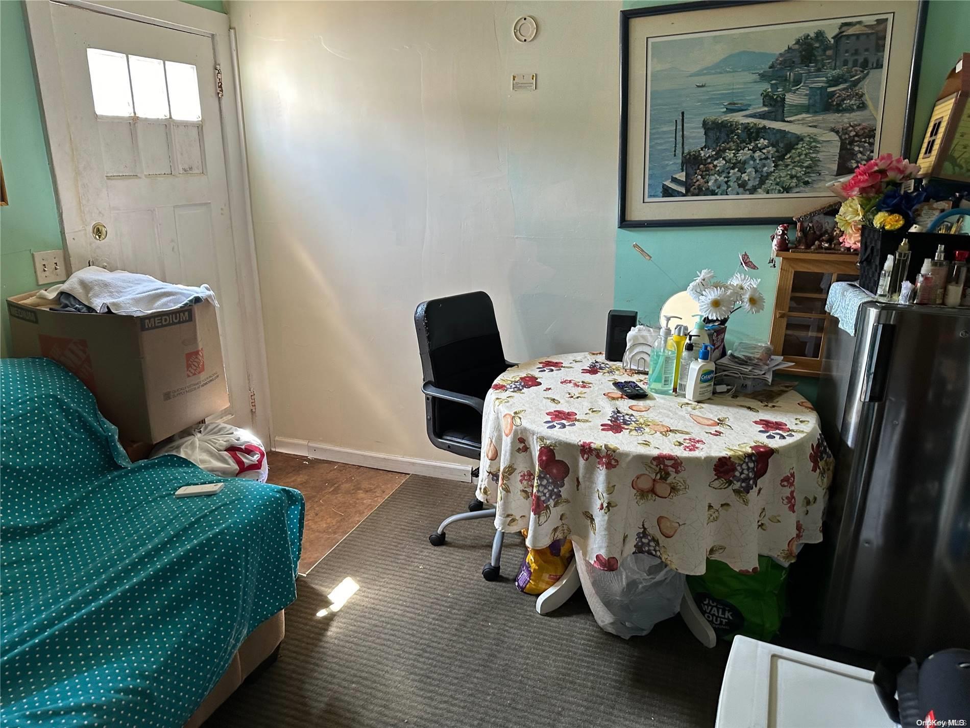 Single Family Warwick  Nassau County, NY 11558, MLS-L3575175-17