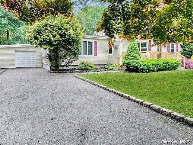 Single Family Babylon  Suffolk County, NY 11950, MLS-L3575319-2