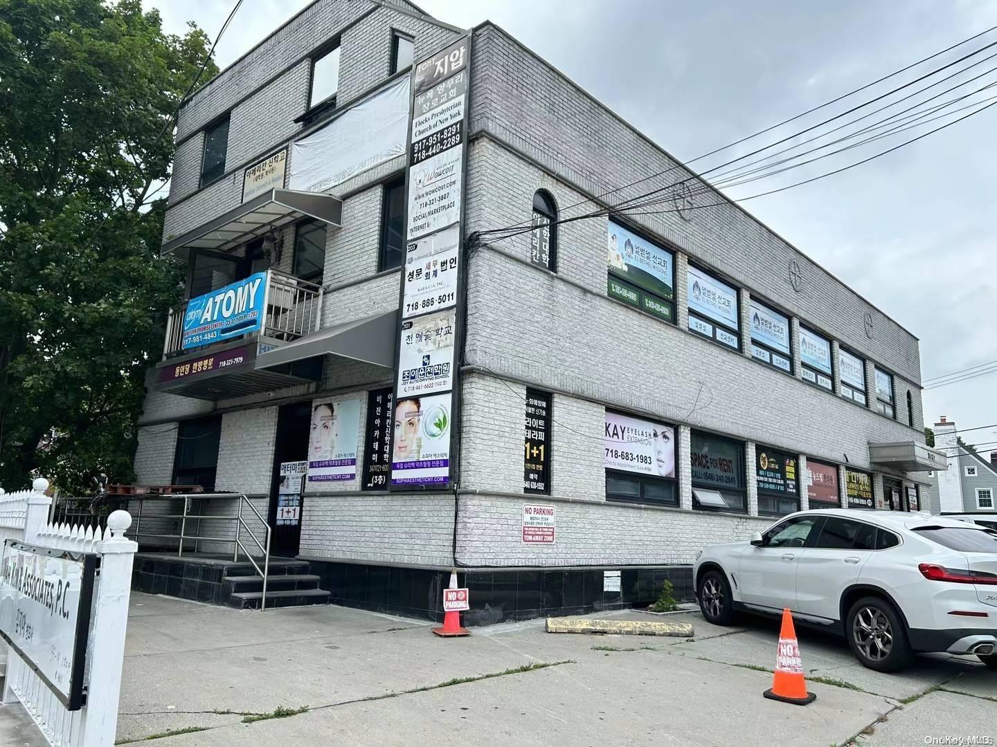 Commercial Sale 150th  Queens, NY 11354, MLS-L3575324-2