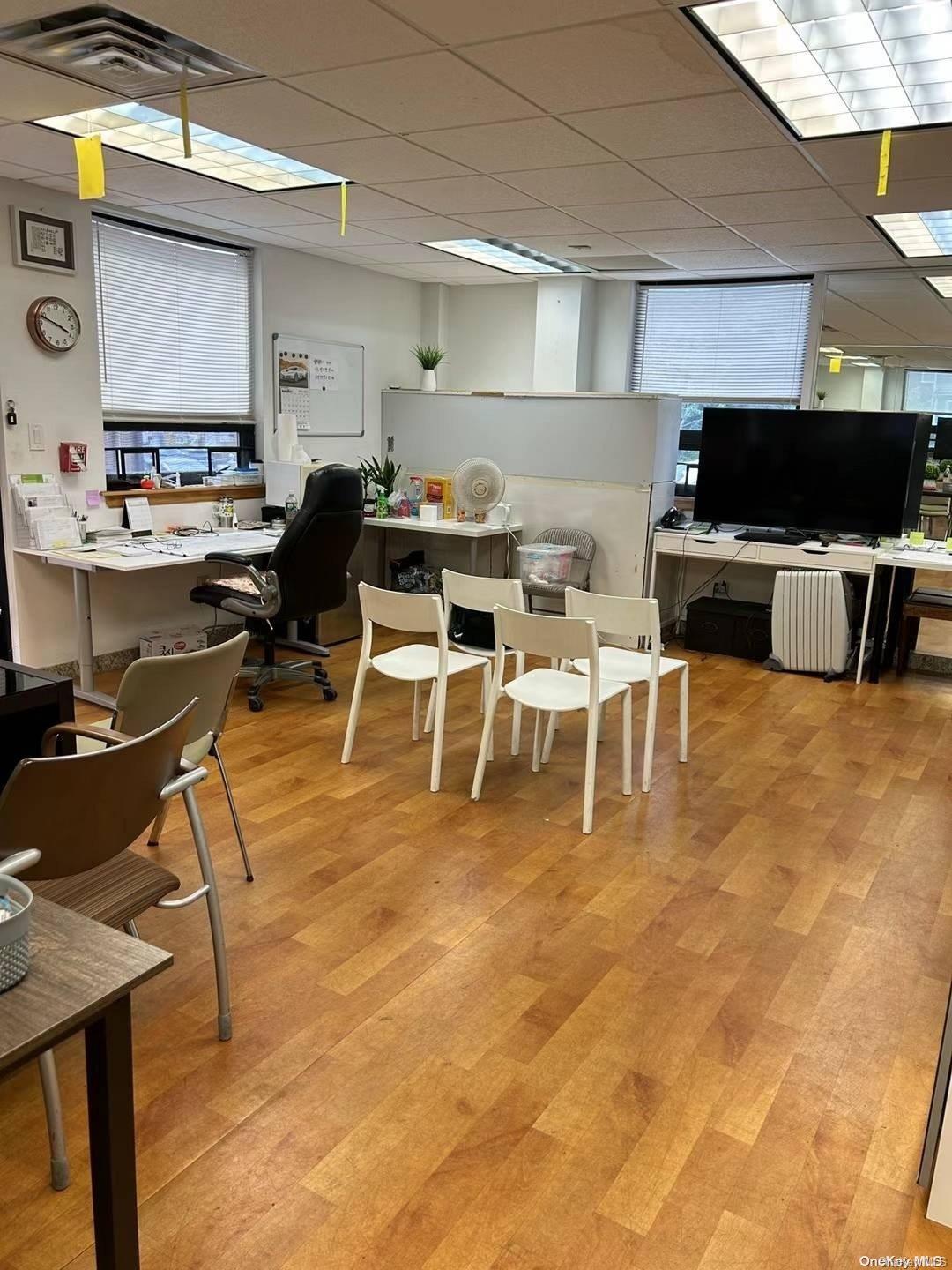 Commercial Sale 150th  Queens, NY 11354, MLS-L3575324-6