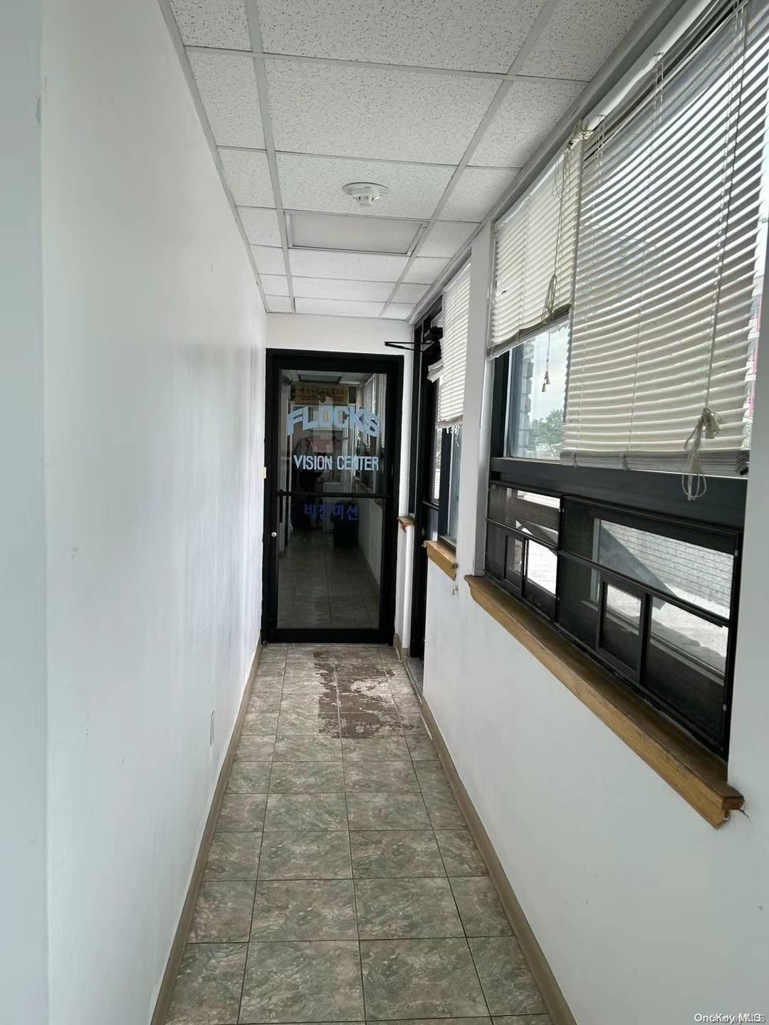 Commercial Sale 150th  Queens, NY 11354, MLS-L3575324-9
