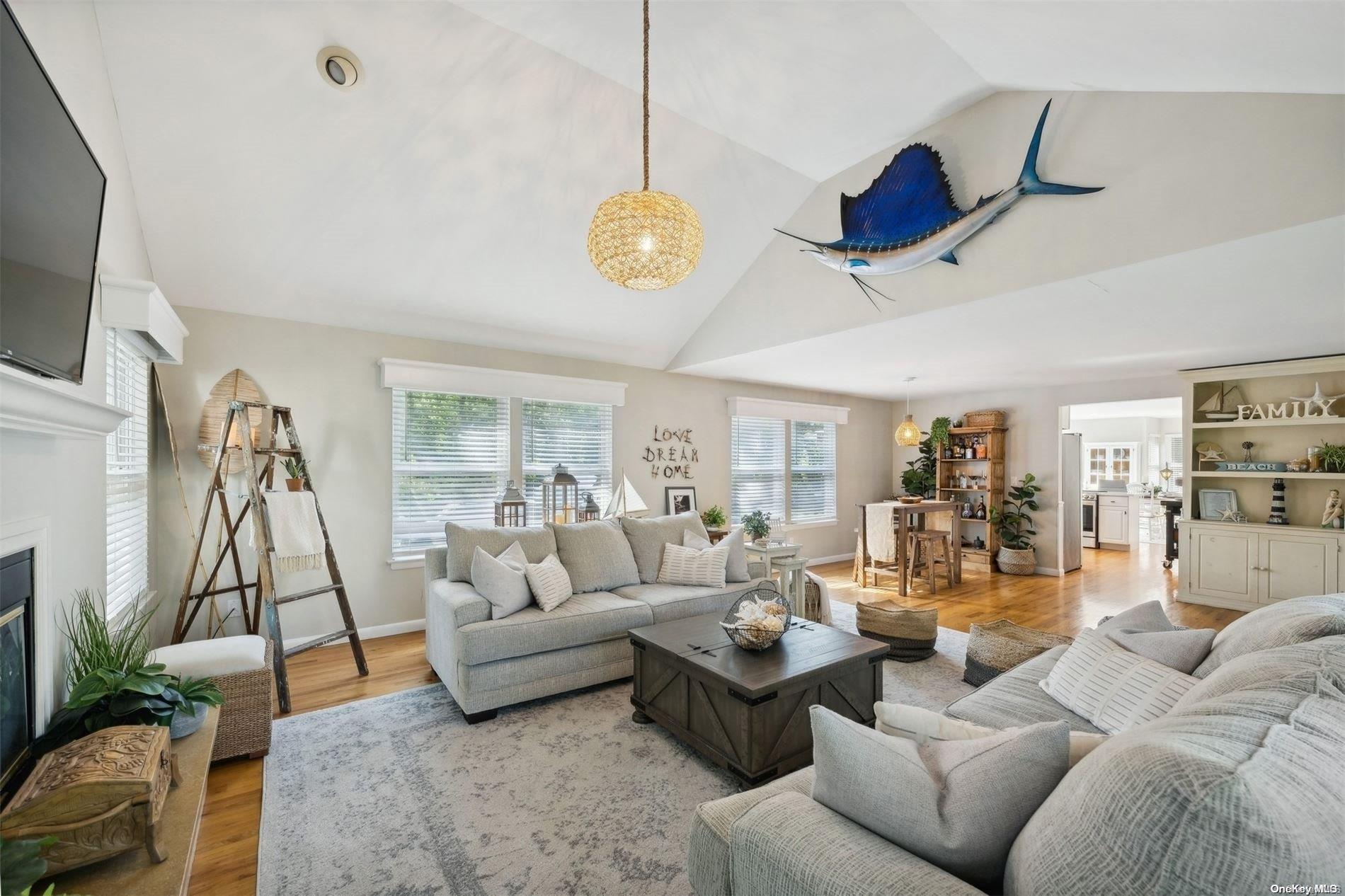 Single Family Fox Hunt  Suffolk County, NY 11930, MLS-L3575392-10
