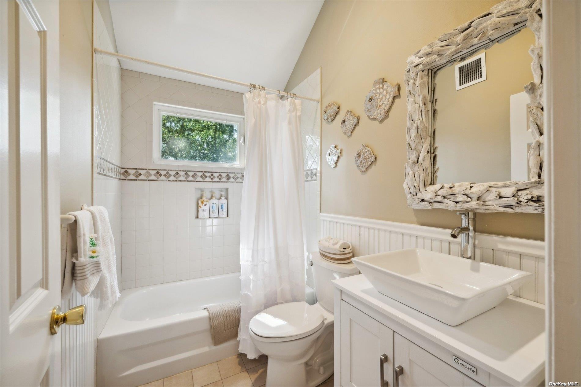 Single Family Fox Hunt  Suffolk County, NY 11930, MLS-L3575392-17
