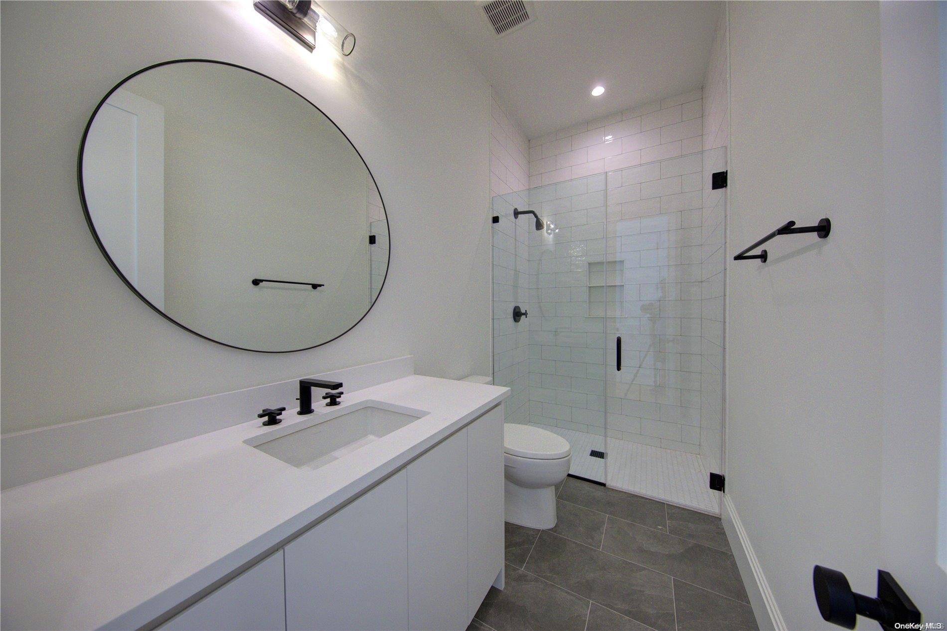 Single Family Newtown  Suffolk County, NY 11937, MLS-L3575395-12