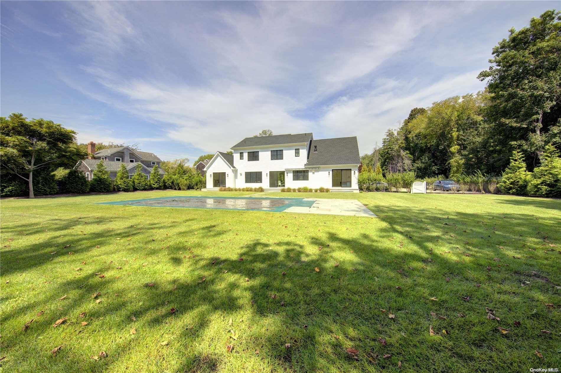 Single Family Newtown  Suffolk County, NY 11937, MLS-L3575395-33