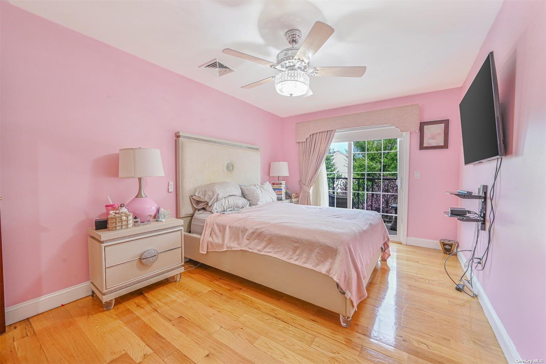 Single Family North  Nassau County, NY 11566, MLS-L3575552-15