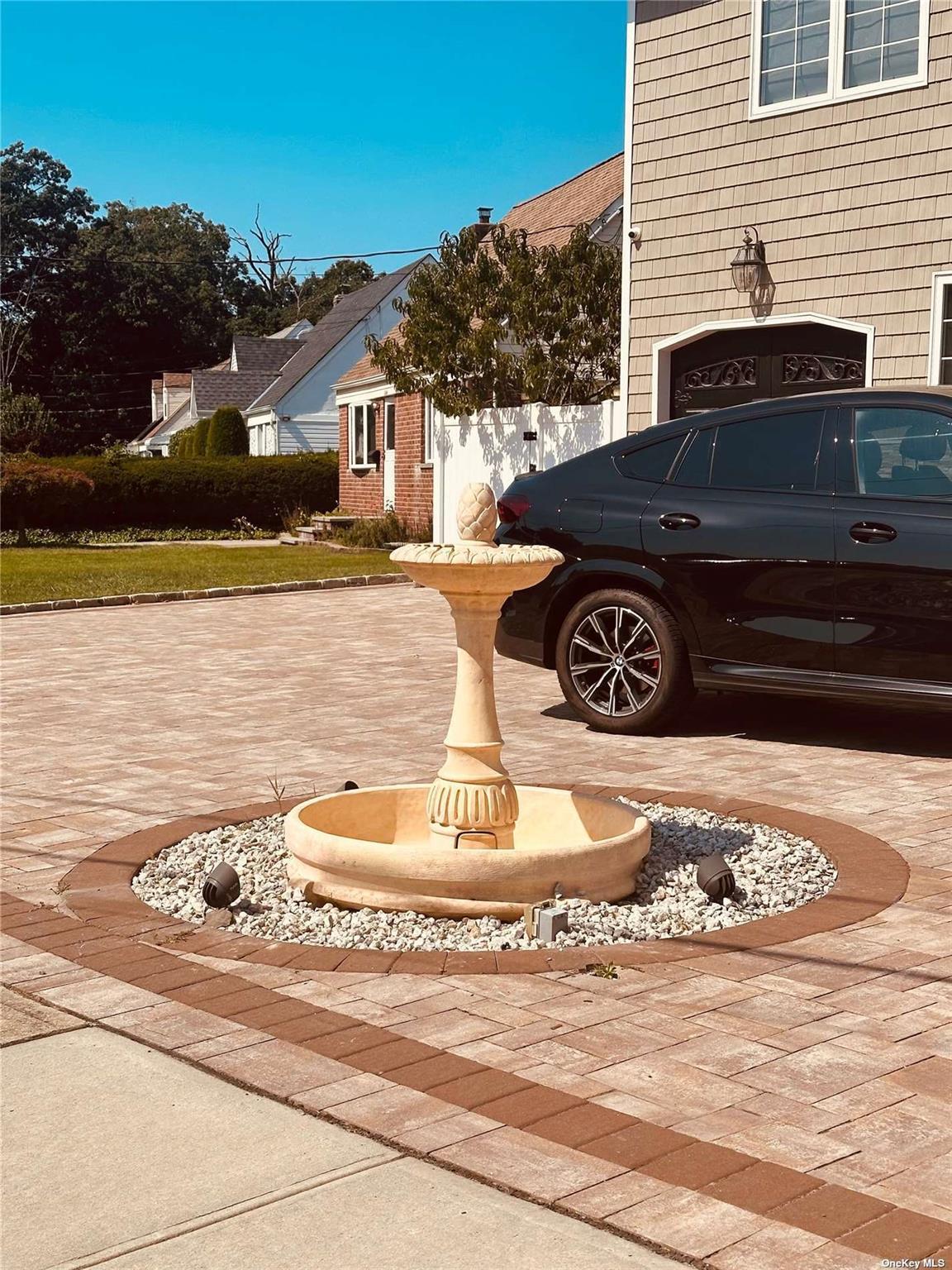 Single Family North  Nassau County, NY 11566, MLS-L3575552-3