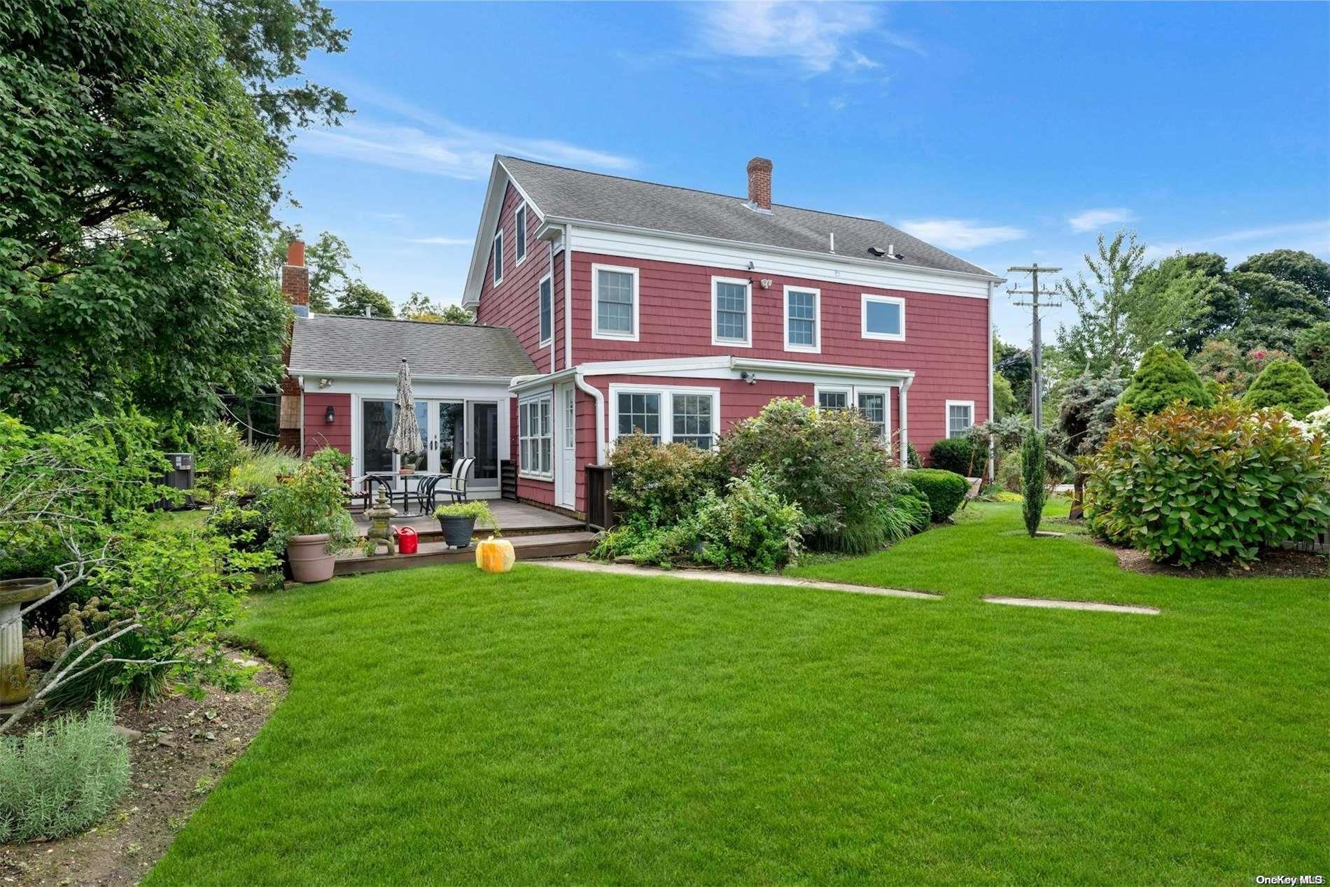 Single Family Main  Suffolk County, NY 11952, MLS-L3575647-3