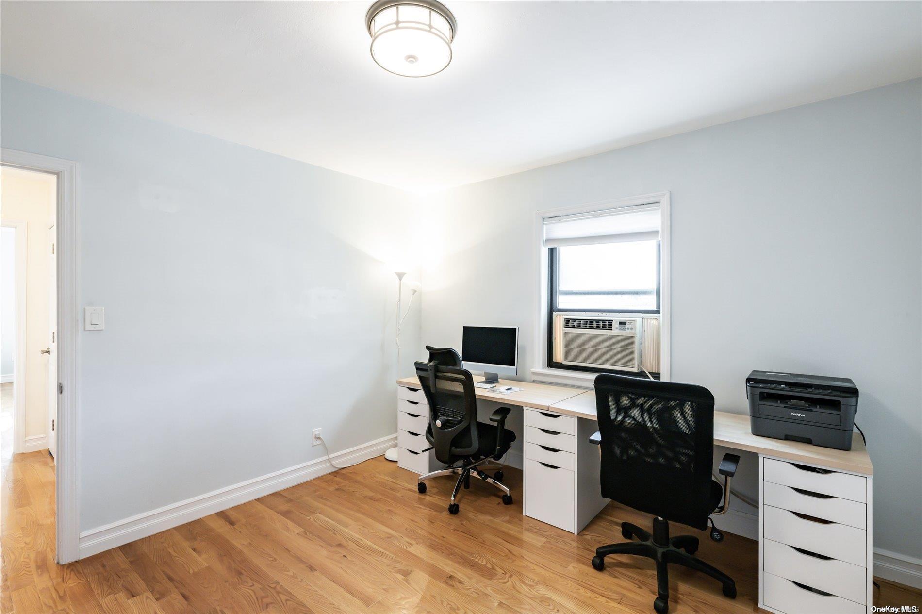 Coop Springfield Blvd  Queens, NY 11364, MLS-L3575731-16