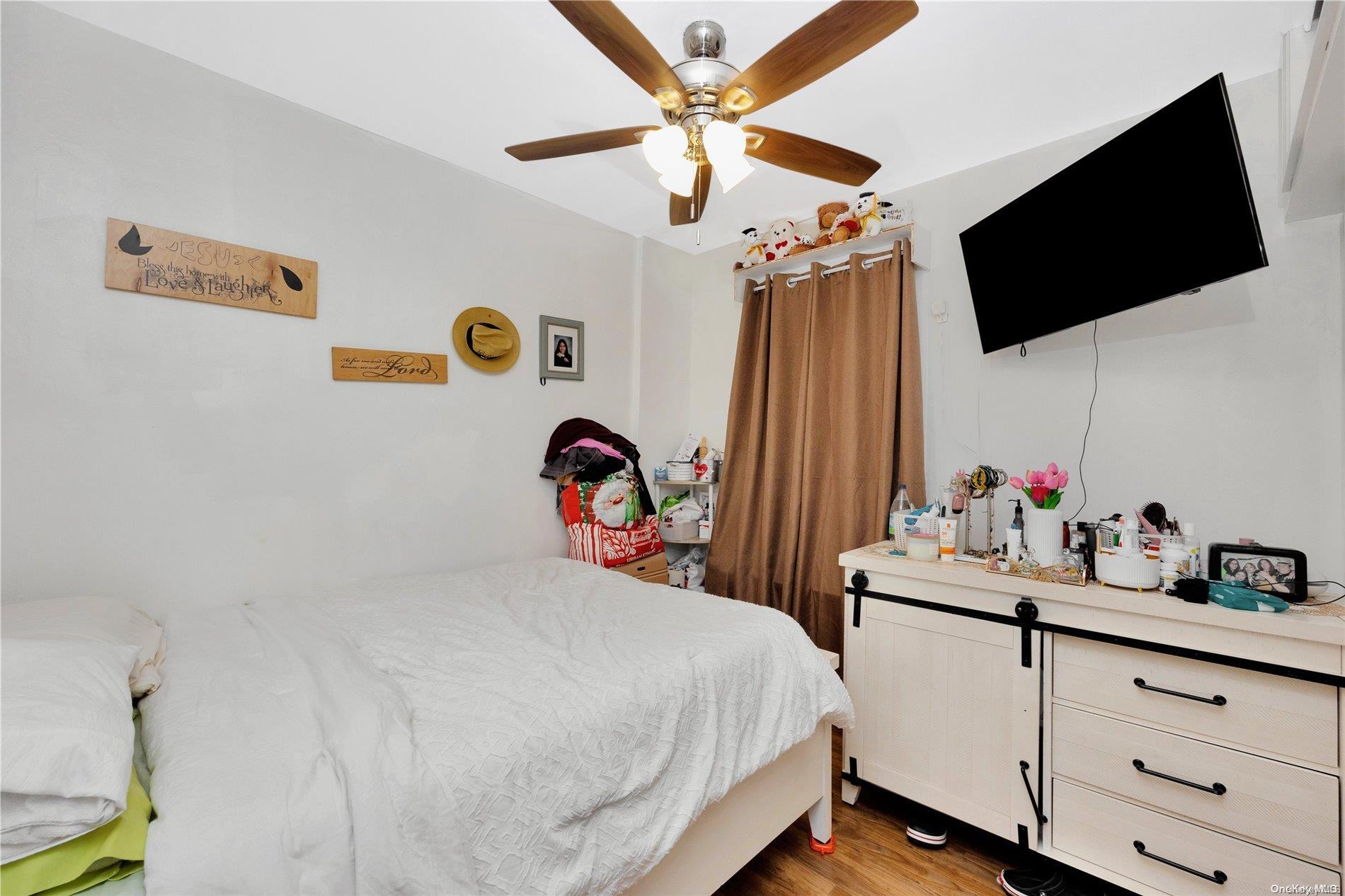 Single Family 89th  Queens, NY 11421, MLS-L3576313-18