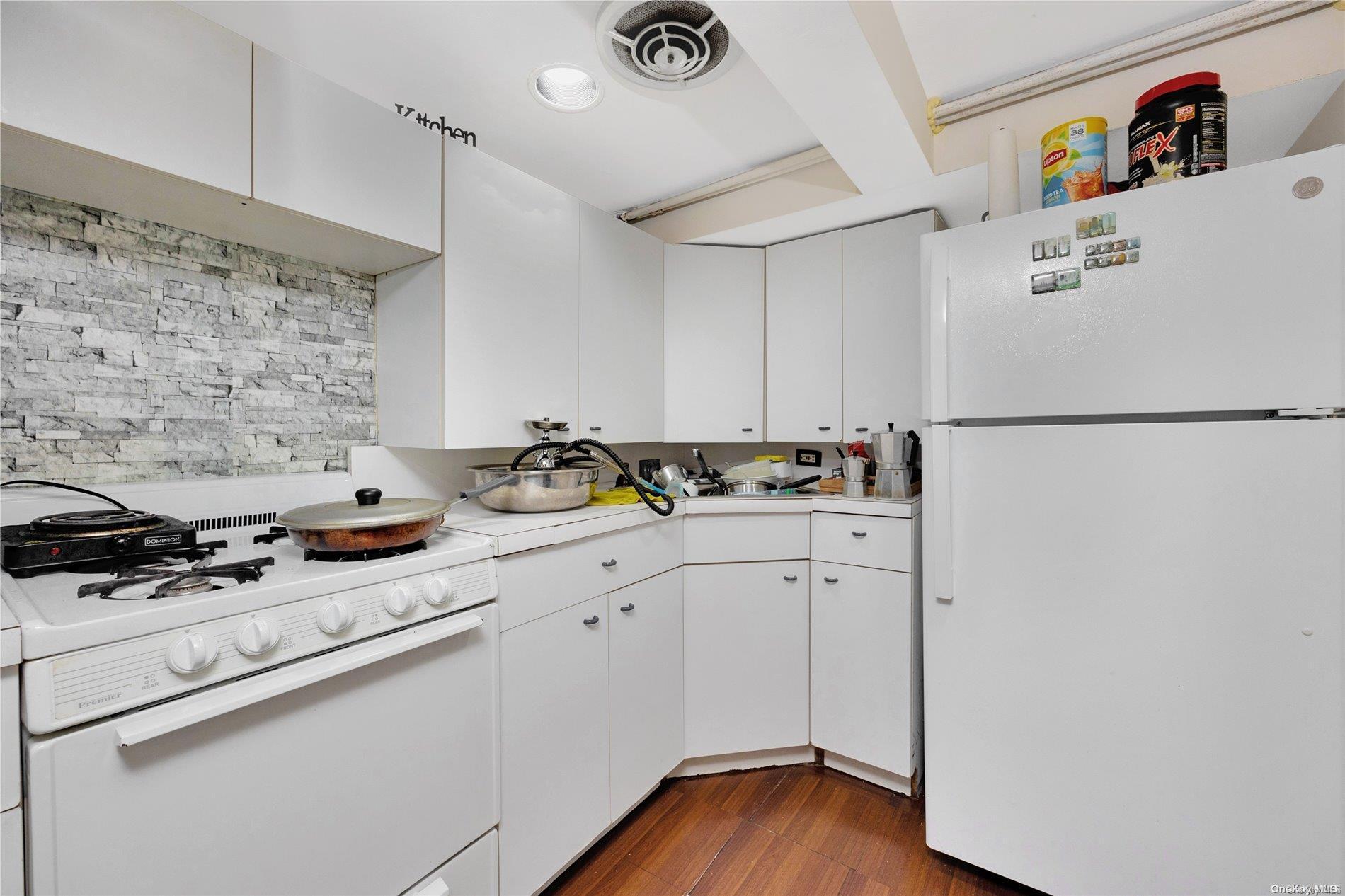 Single Family 89th  Queens, NY 11421, MLS-L3576313-27