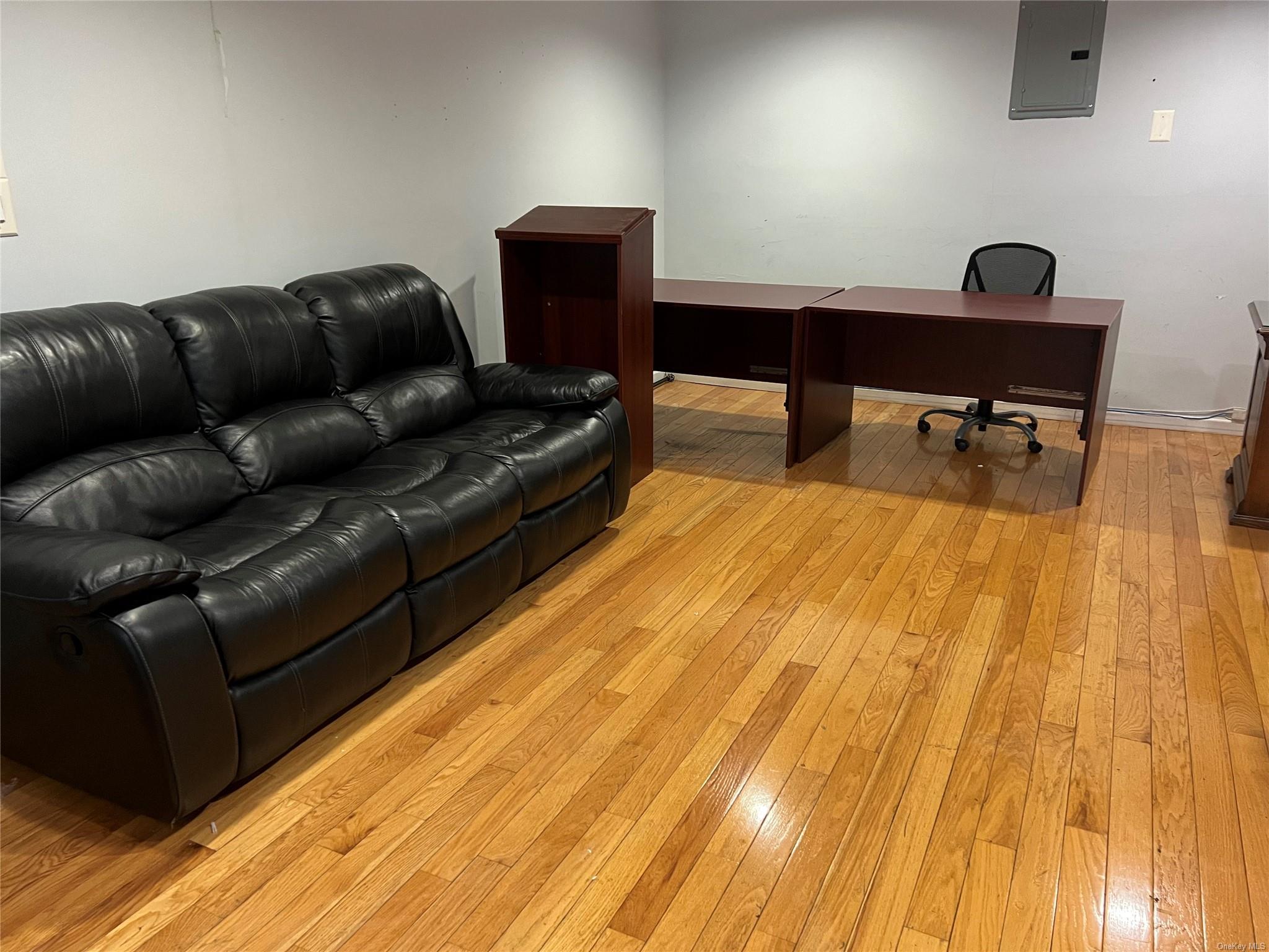 Commercial Lease 75th  Queens, NY 11373, MLS-L3576519-3