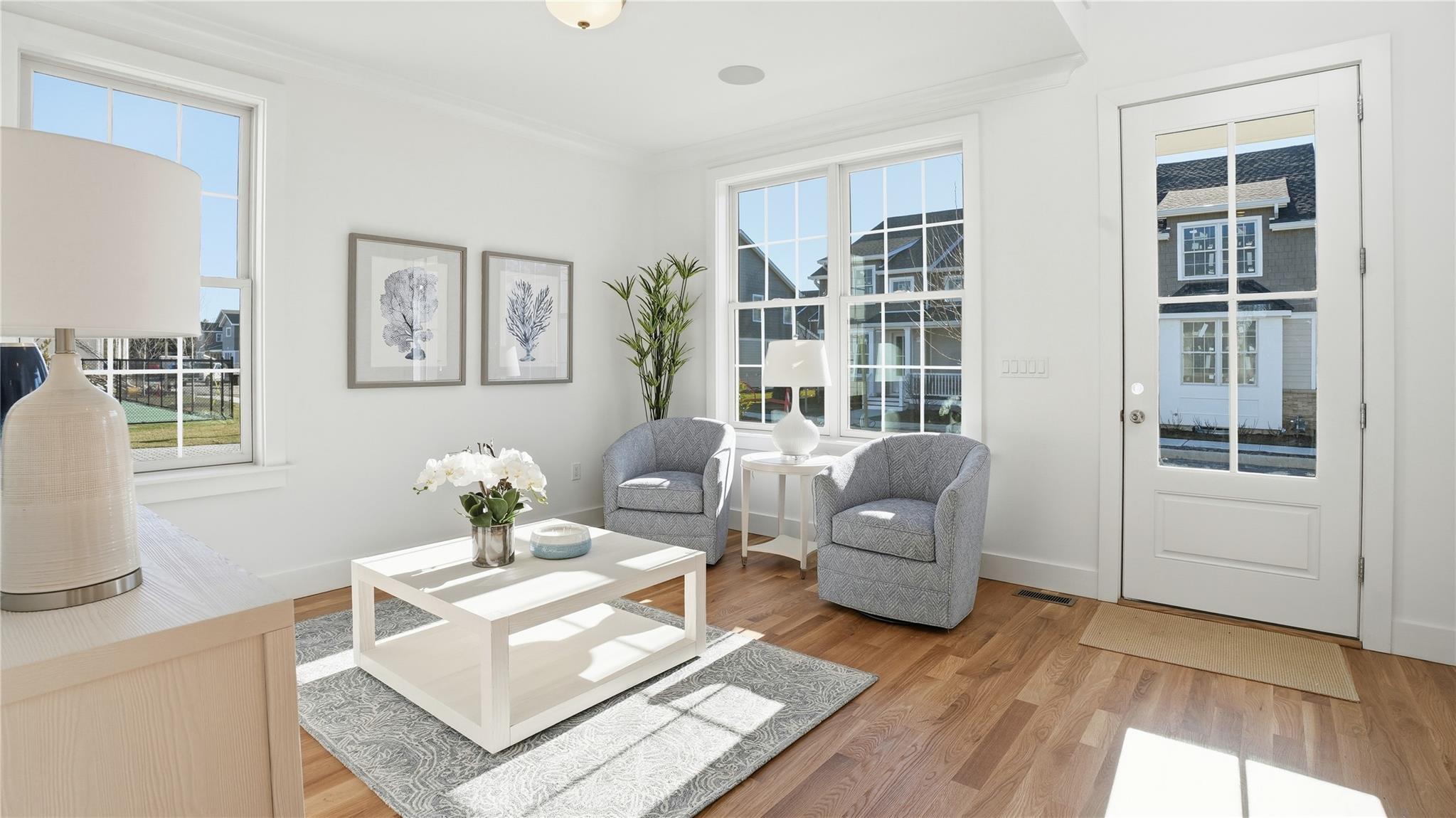 Condo Rogers Tbb  Suffolk County, NY 11978, MLS-L3576853-2