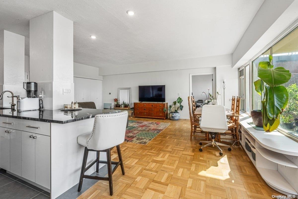 Coop Powells Cove  Queens, NY 11357, MLS-L3577162-6