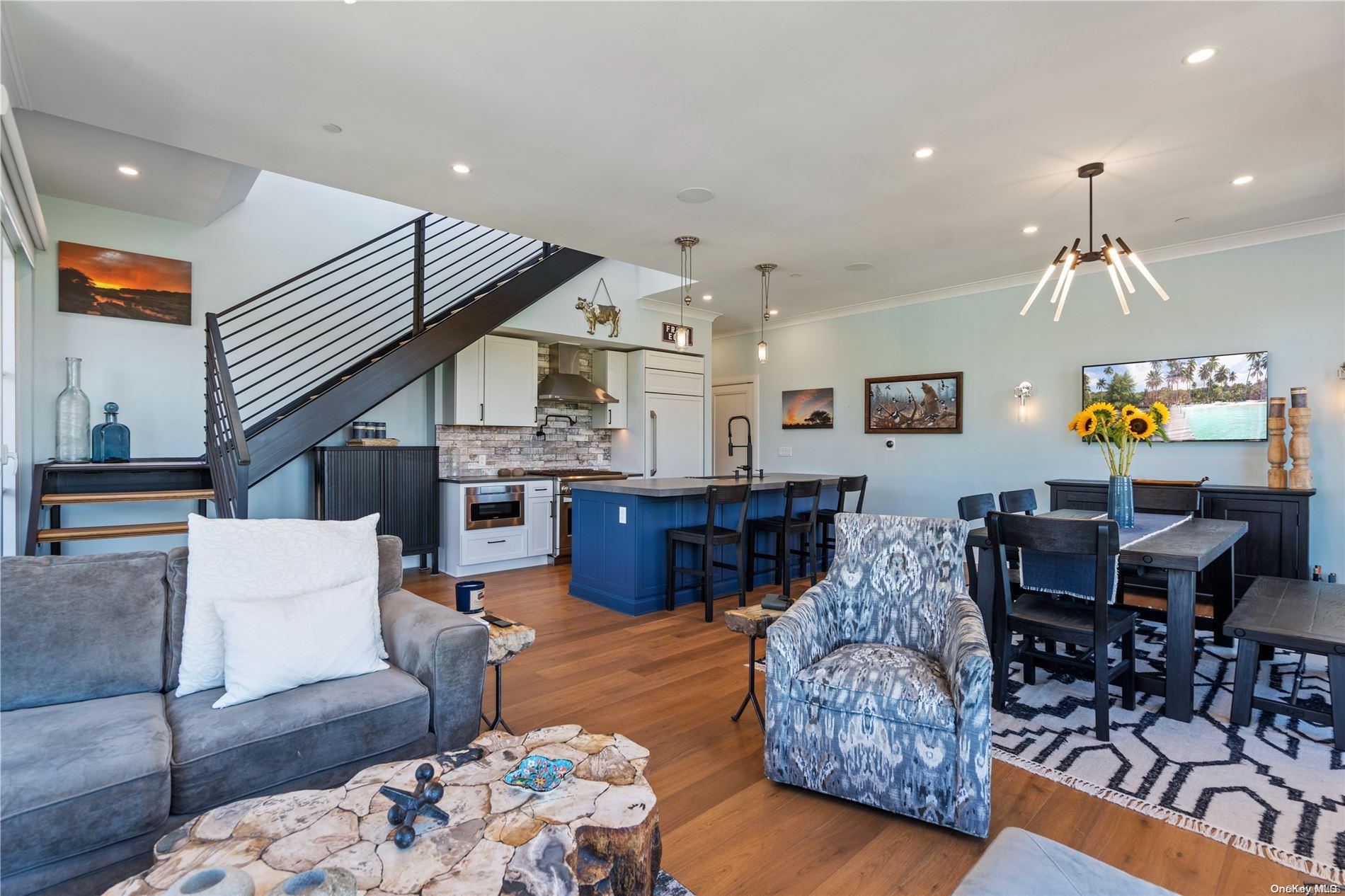 Condo Garvies Point  Nassau County, NY 11542, MLS-L3577526-9