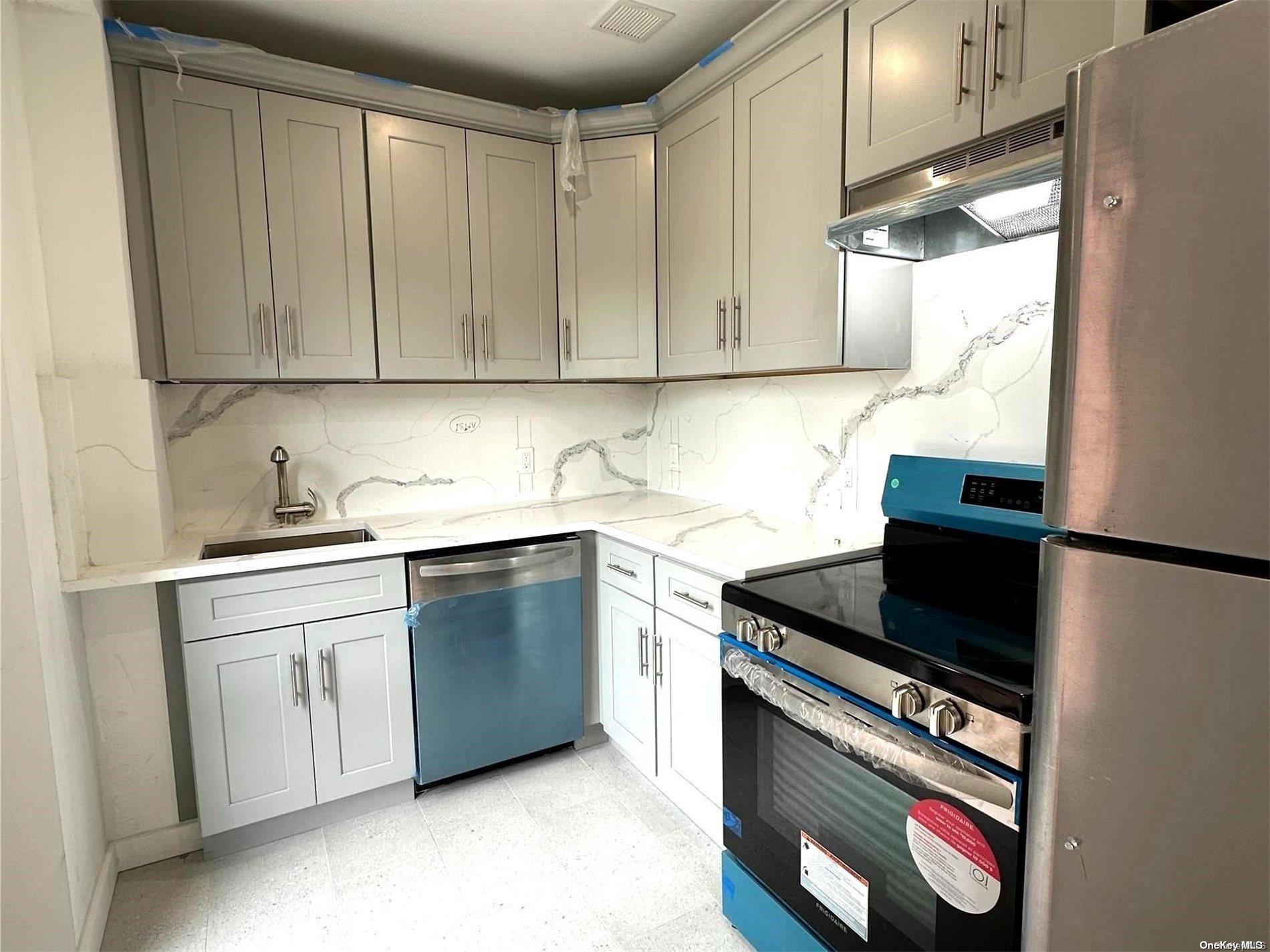 Apartment Graham  Brooklyn, NY 11211, MLS-L3577600-2