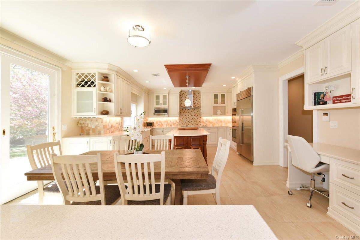 Single Family Overbrook  Nassau County, NY 11545, MLS-L3577621-12