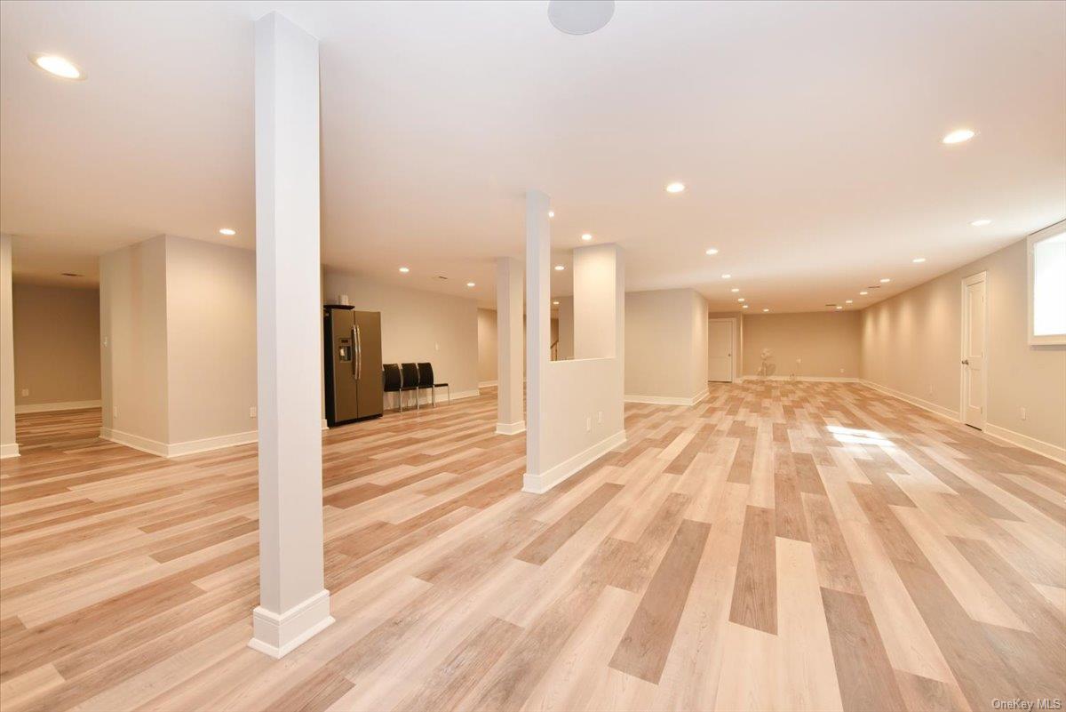 Single Family Overbrook  Nassau County, NY 11545, MLS-L3577621-34